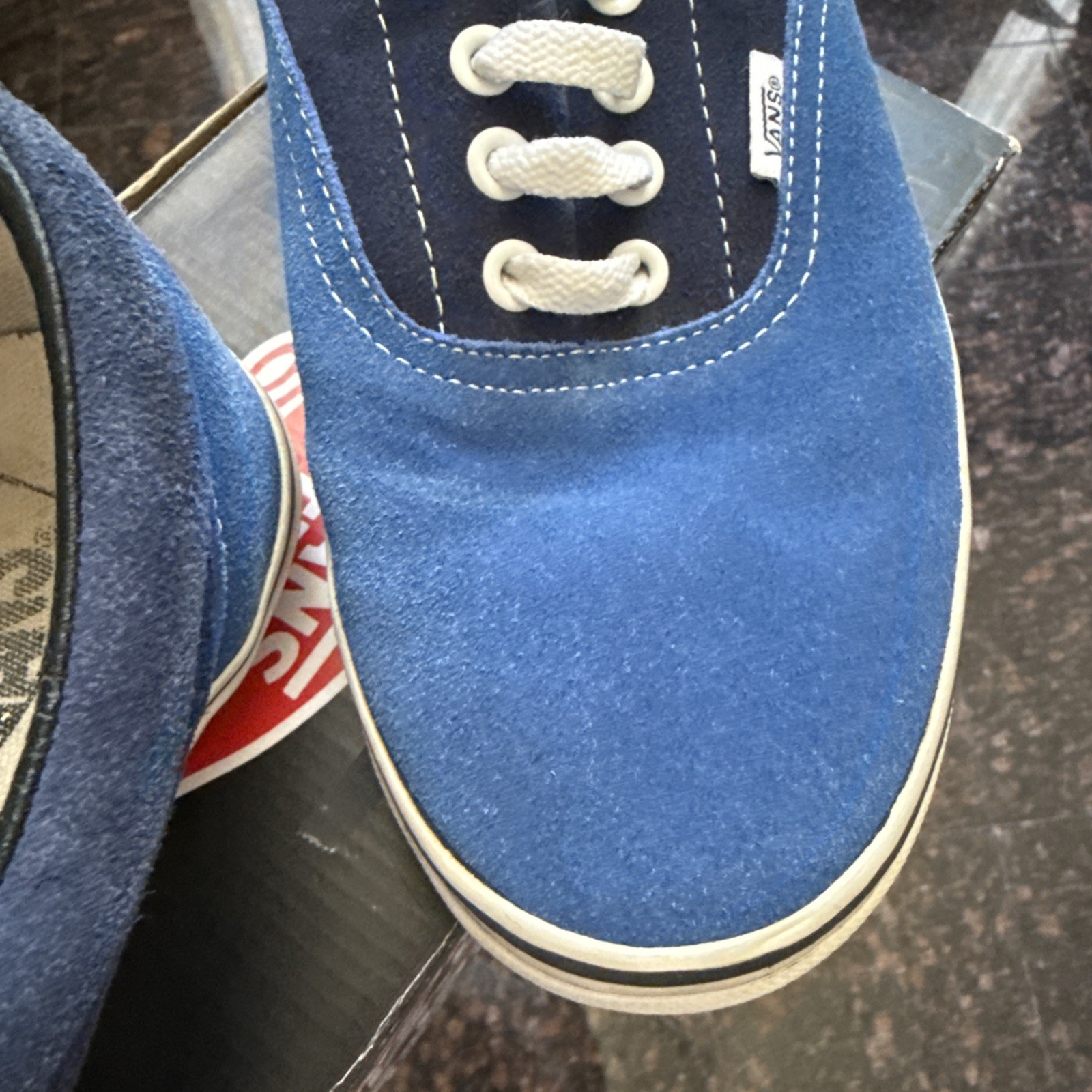 Vans Era Corduroy – 2 Tone Blue Size 10 In Box