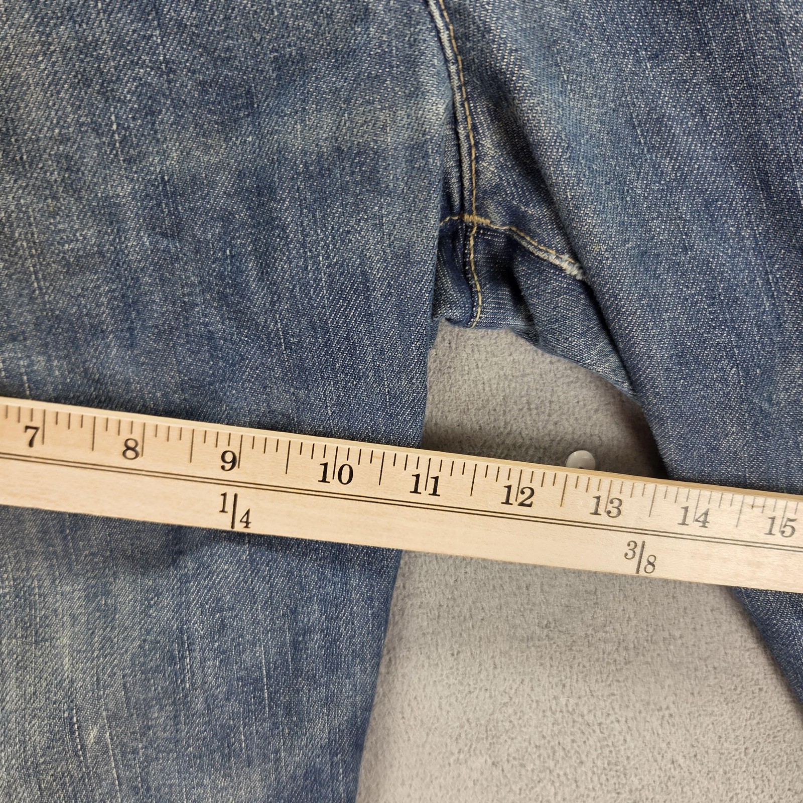 Vintage Levis Engineered Jeans Mens 32×32 Blue Twisted Button Fly Medium Wash