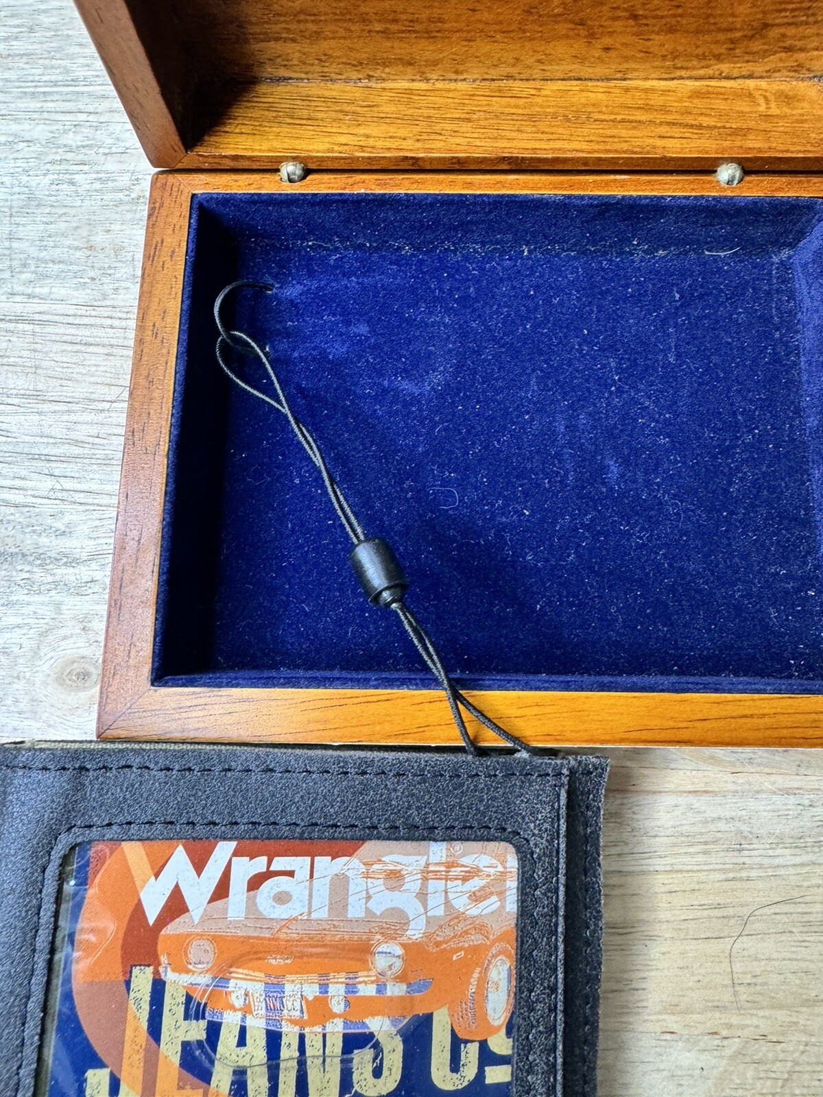 Wrangler Genuine Leather Wallet With Wooden Box New