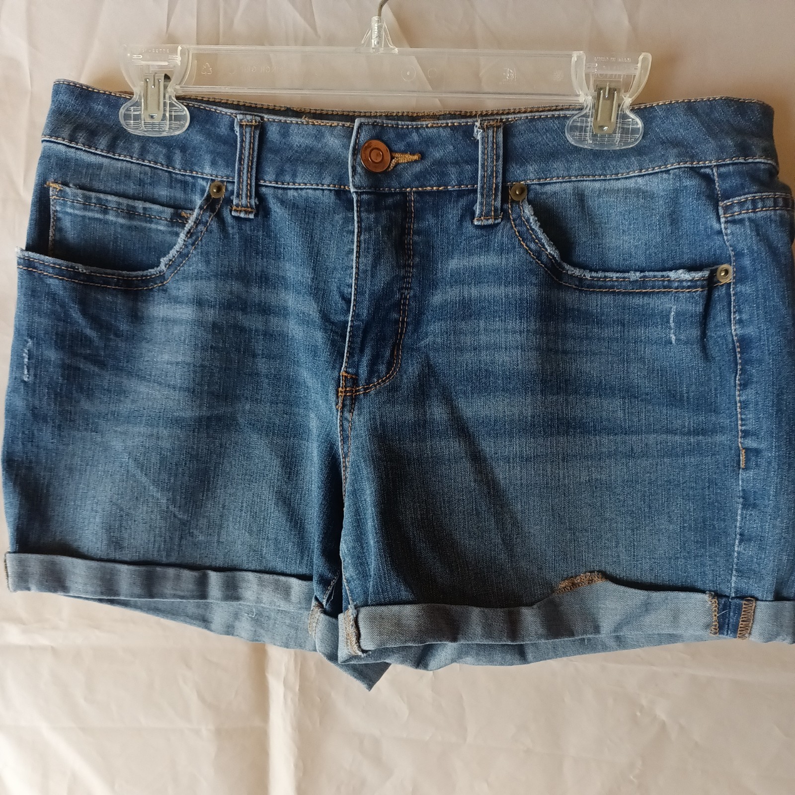 Time And Tru Size 12 Waist 32 Denim Shorts Stretchy Waist