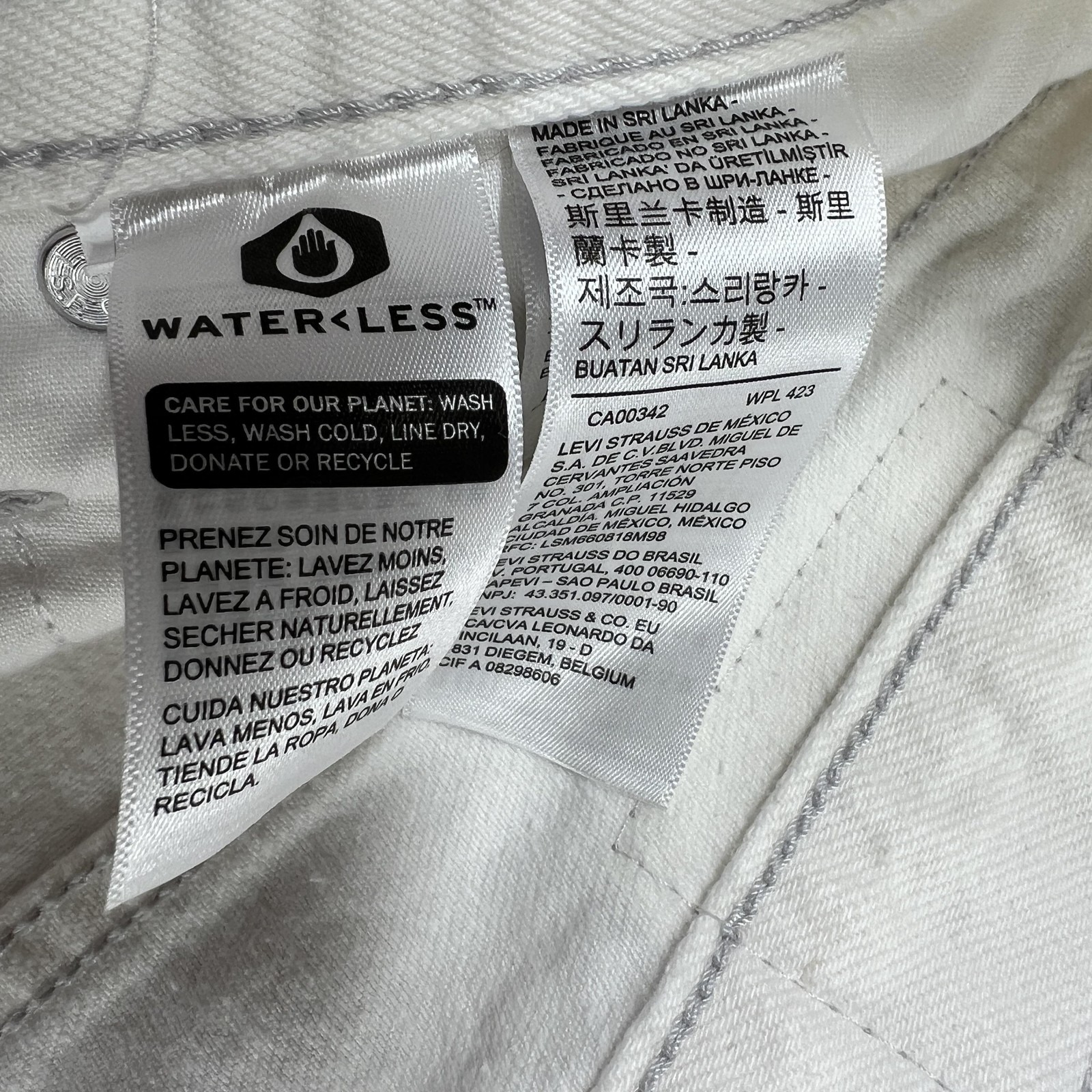 Levi’s SilverTab 94 Baggy Jeans Womens 28×30 White High Rise Straight Distressed