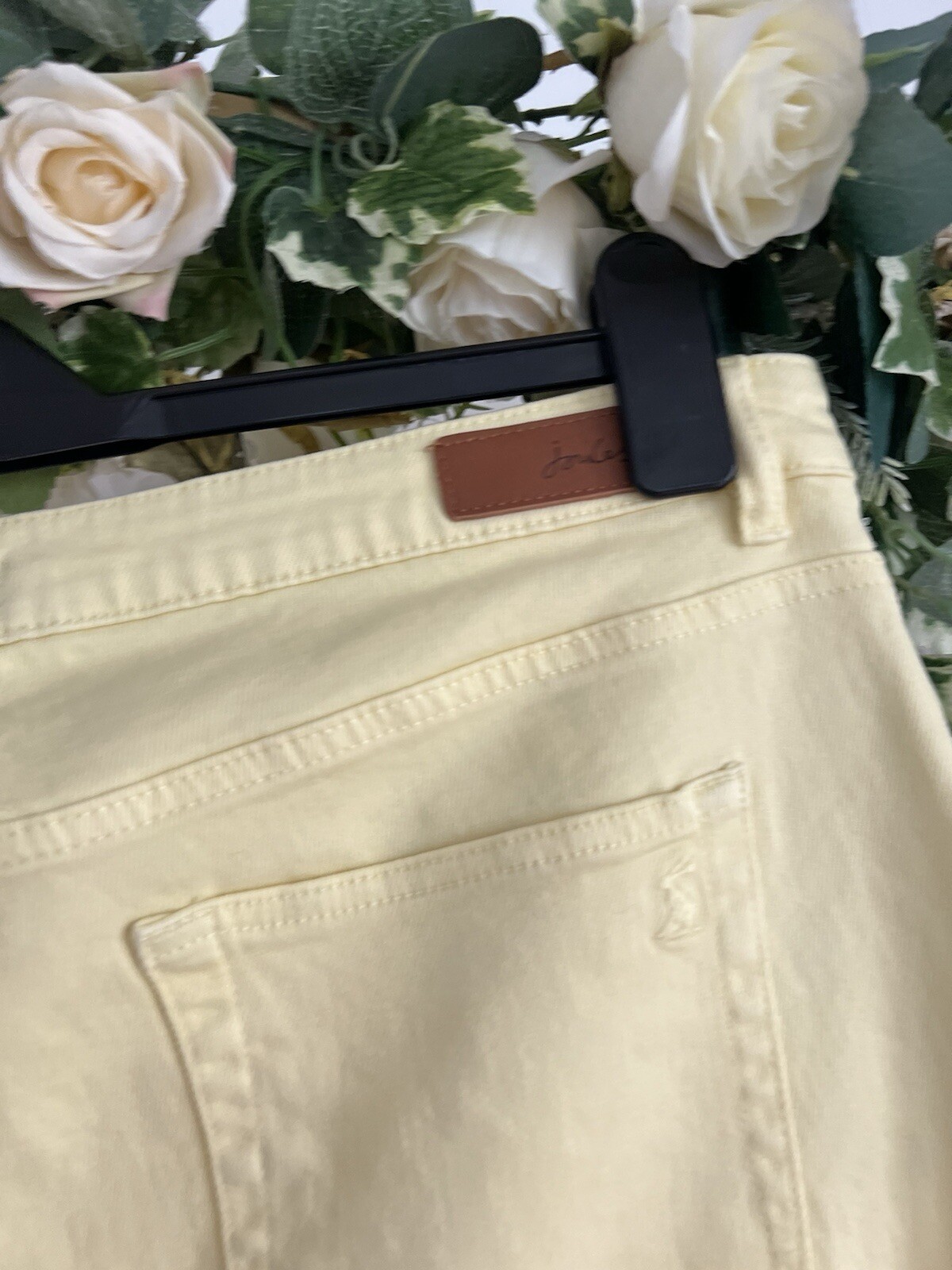 JOULES Bette Jeans Size 20 Lemon Yellow Denim Slim Straight Cropped Leg NEW