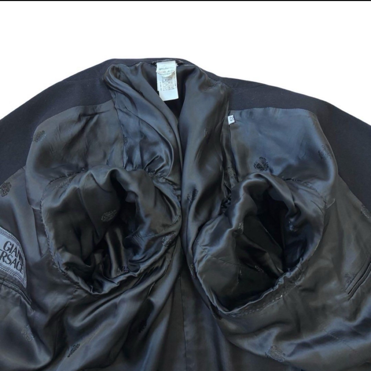 Gianni Versace Vintage Suit Setup Medusa Button Black Cashmere Wool Italy XXL 52