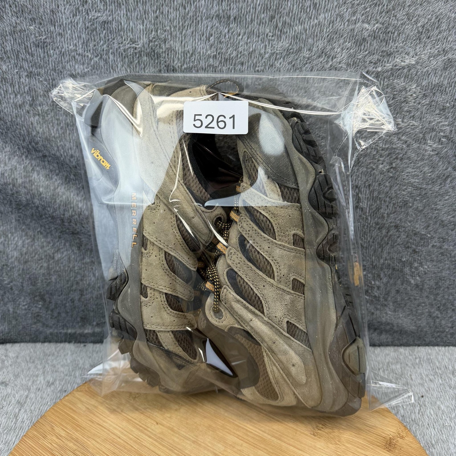 Merrell Shoes Mens Size 9 Brown Walnut Hiking Trail Vibram Sneakers J035893W