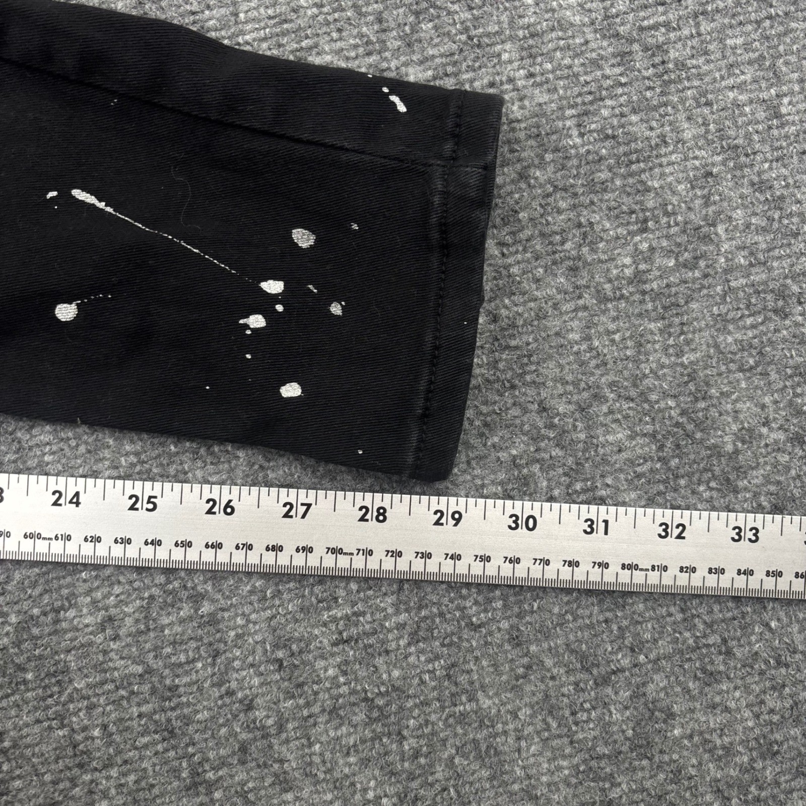 KDNK Distressed Skinny Jeans 30W x 29L Black Paint Splatter Side Stripe Men’s
