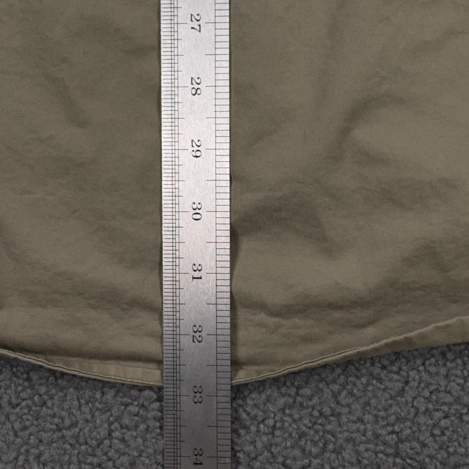 Cabelas Shirt Mens LT Beige Twill Button Up Zip Pocket Outdoor Workwear Hunting