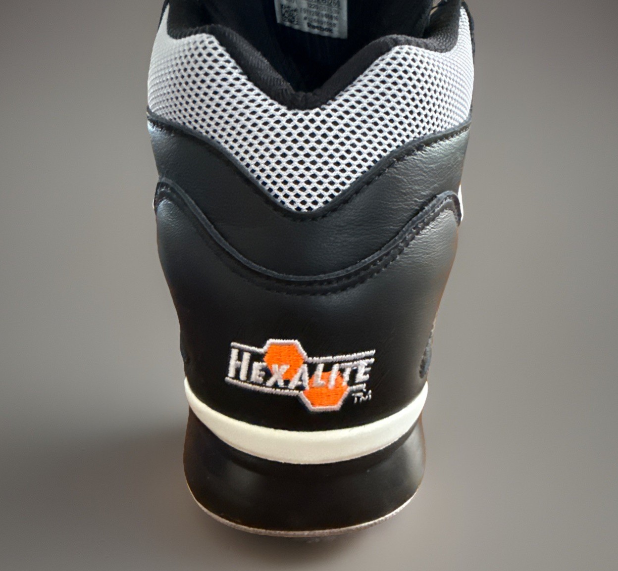 Vintage Reebok Pump Omni Zone II Black/White Mens Size 8 With Original Box
