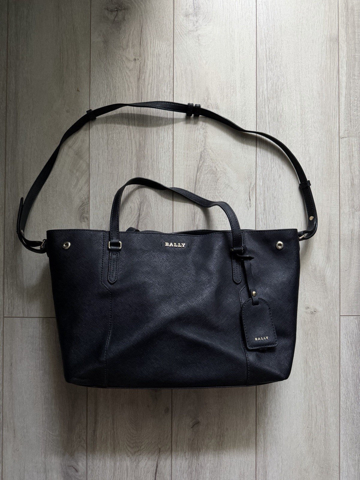 BALLY Seraphine Tote Bag in Leather