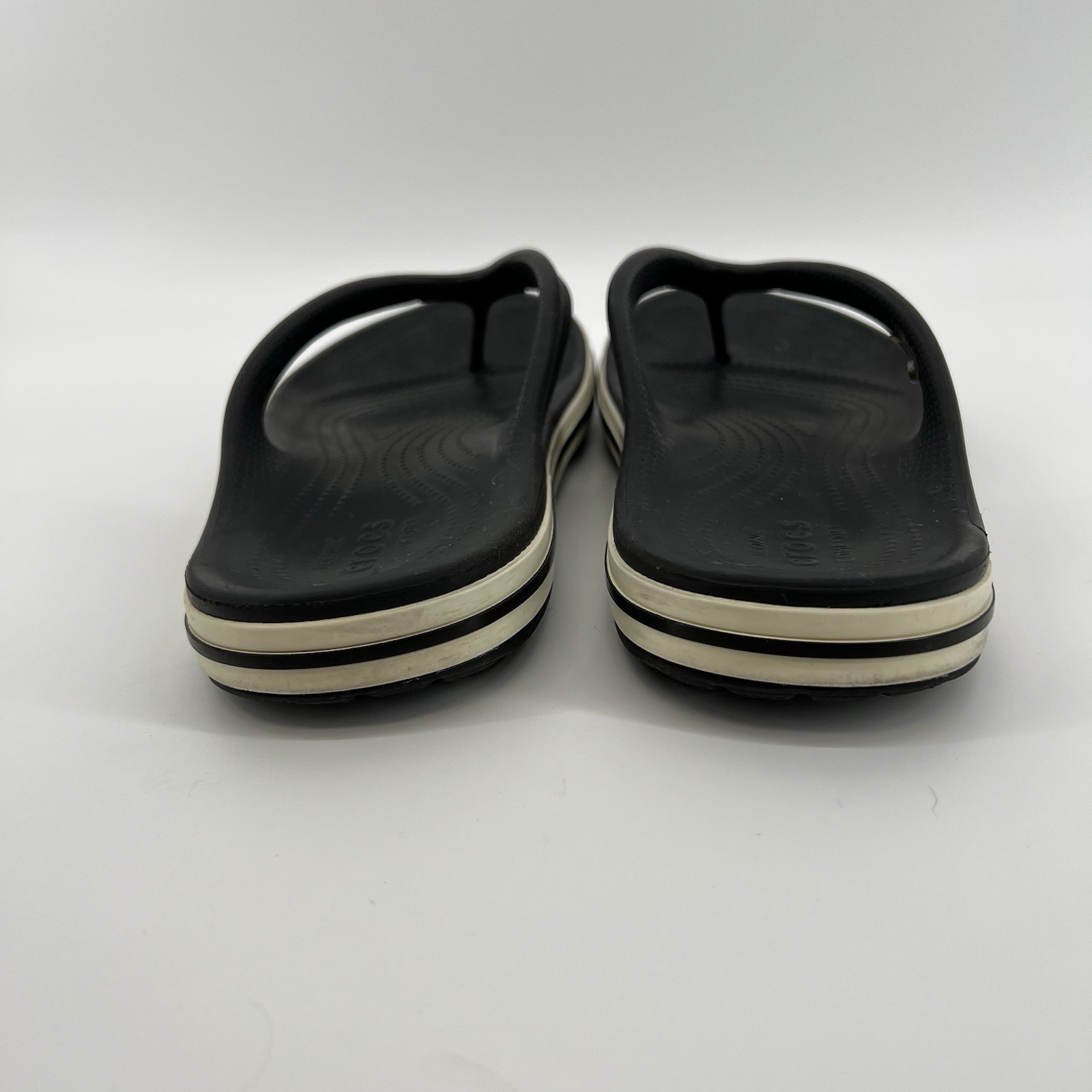 Crocs Bayaband Flip Flops Black White Unisex M4/W6 Preowned