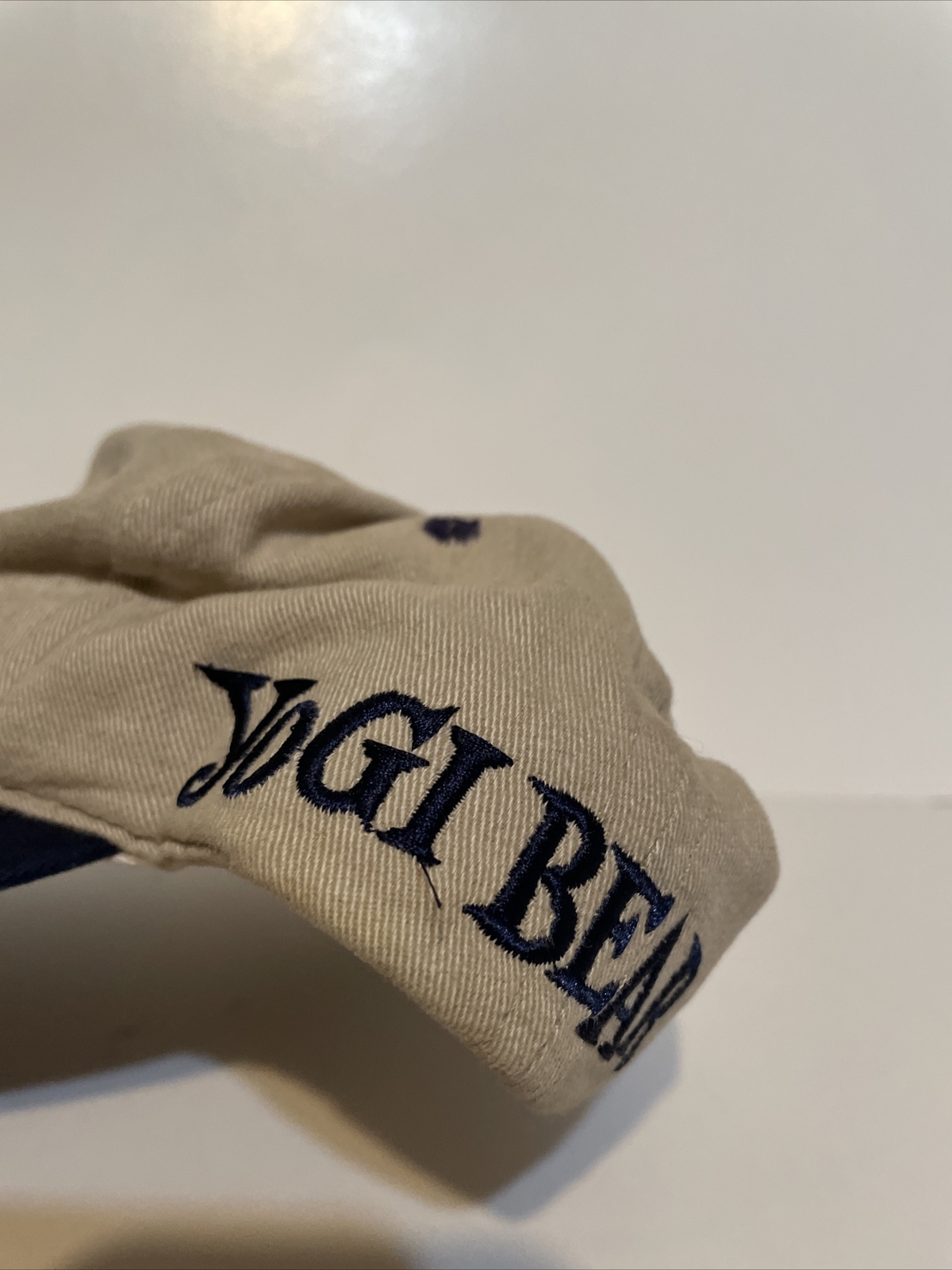 Vintage 90’s Yogi Bear Snapback Hat Embroidered