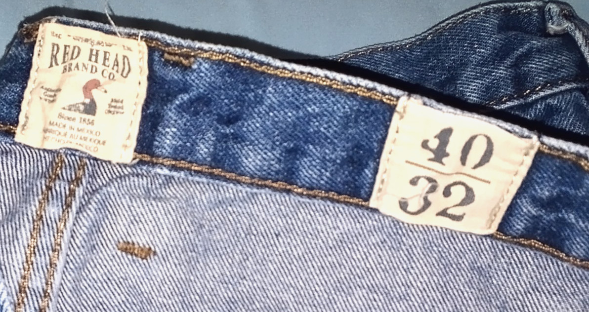 Men’s Jeans Size 40 x 32. Straight Leg (Actual- 40×30) Red Head Brand Company