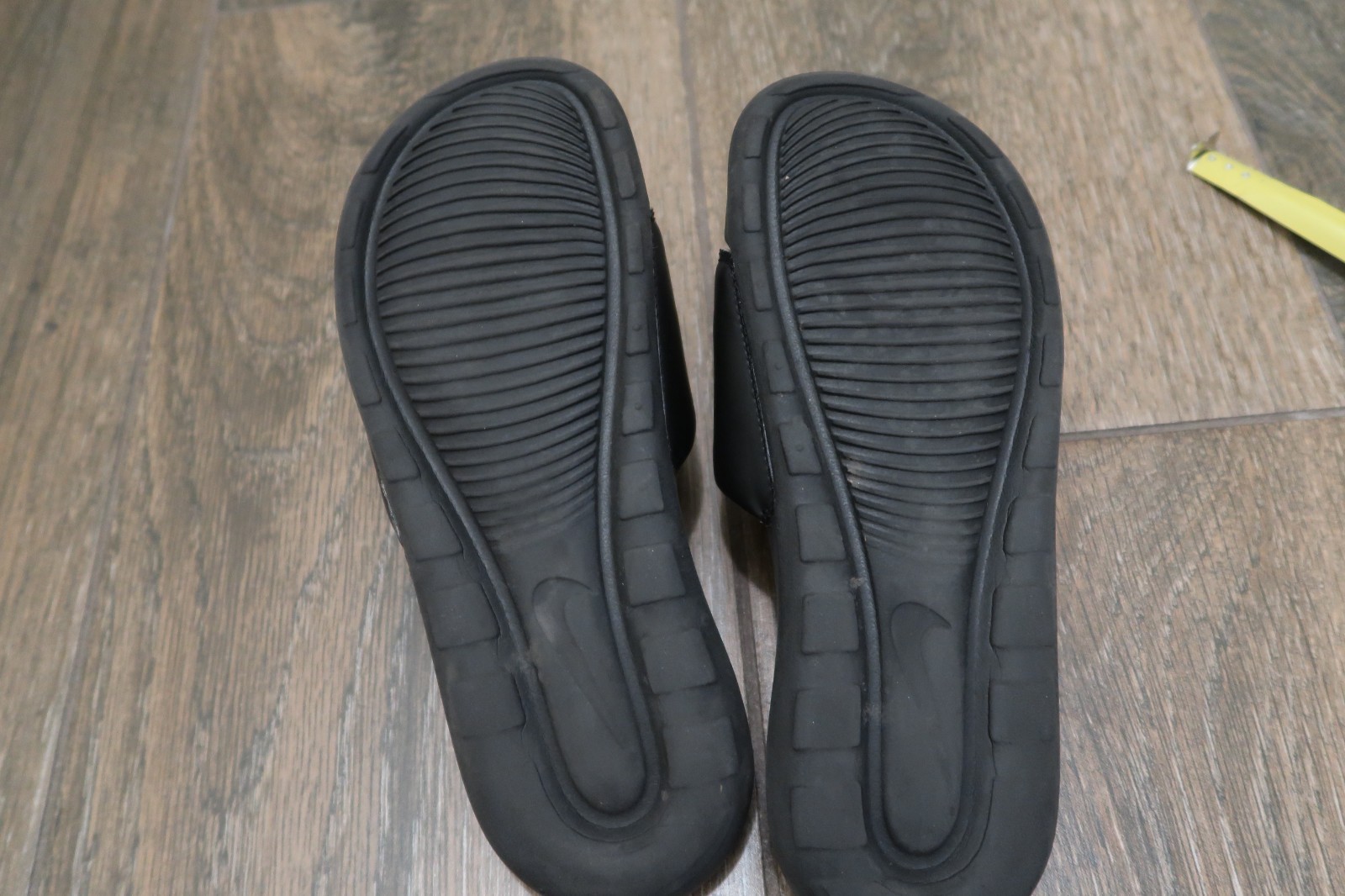 Nike Slide Sandal Black Size US 7