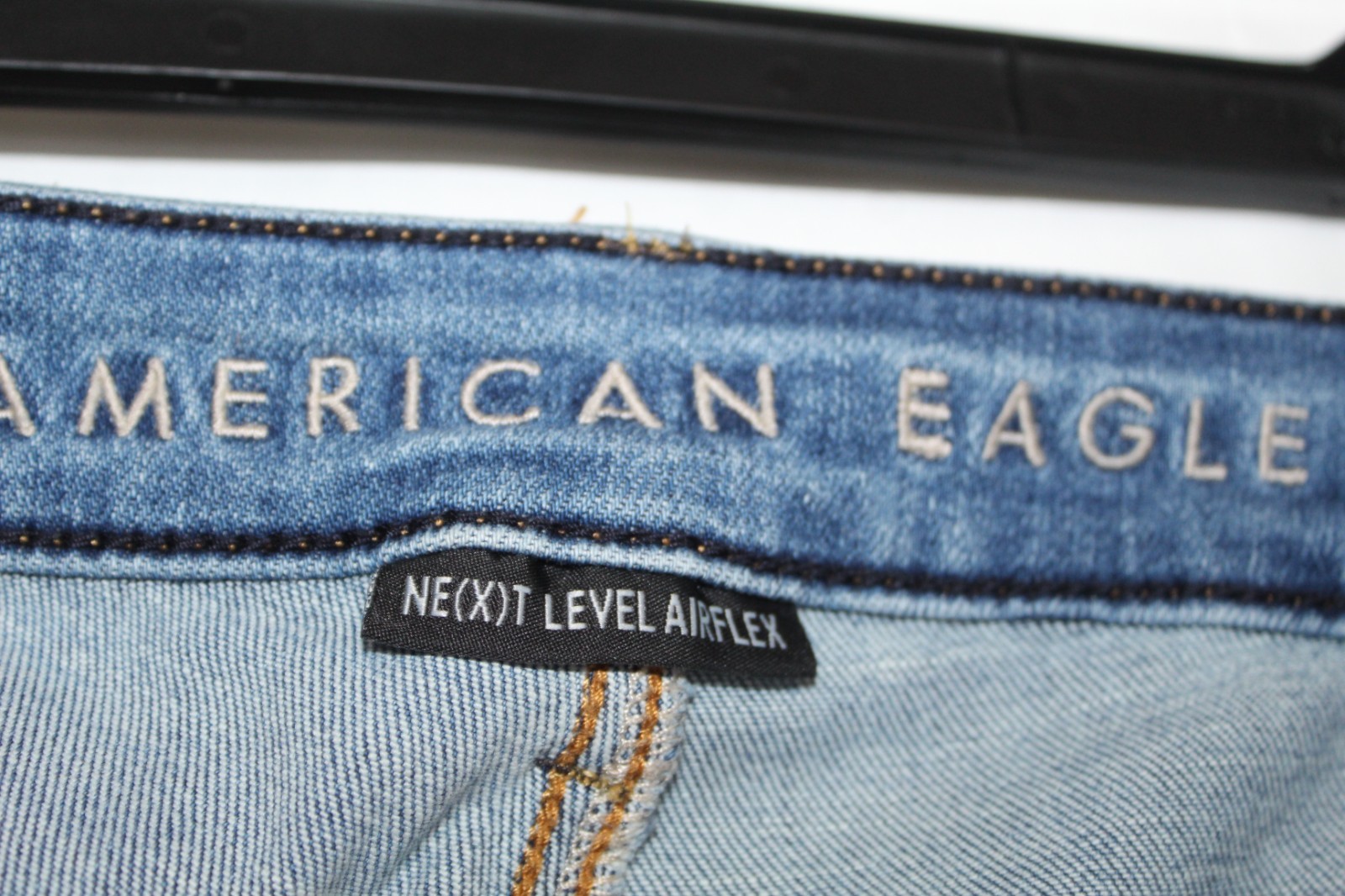 American Eagle mens jeans size 33 x 30 med wash next level stretch slim straight