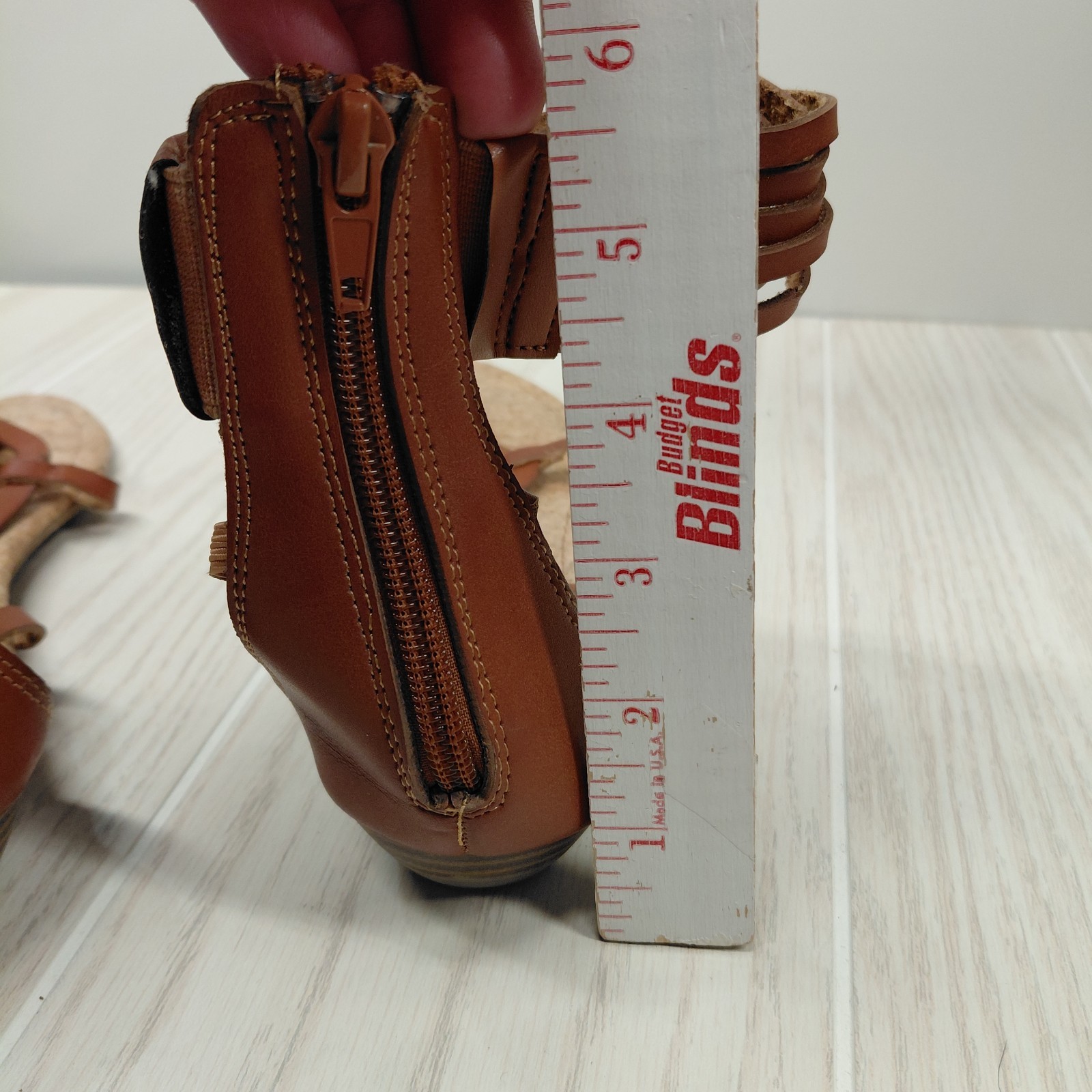 Rampage Women Leather Gladiator Ankle Strap Sandals Tan 9.5 Flat Sandal Festival