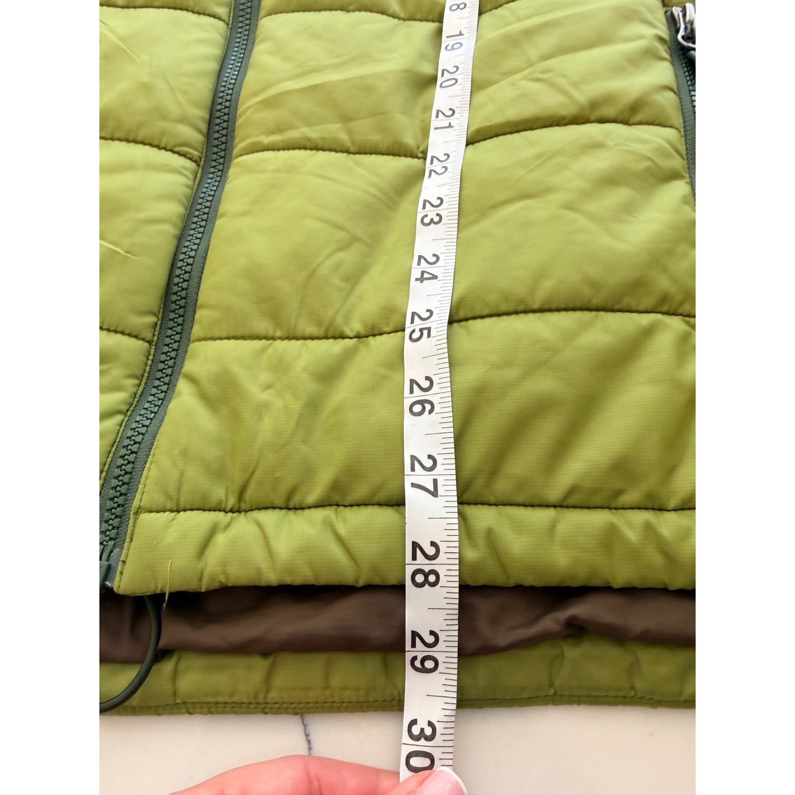 Men’s Green Puffer Vest Lightweight Zip Outdoor Hiking Insulated XL