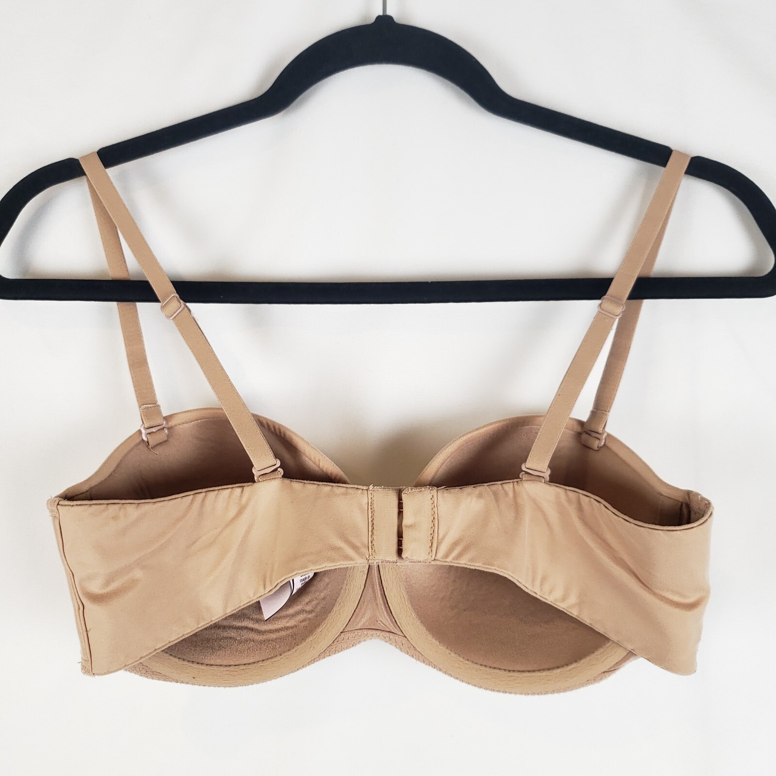 Victorias Secret Body Bra Lined Strapless 34C Beige Multiway Straps Included