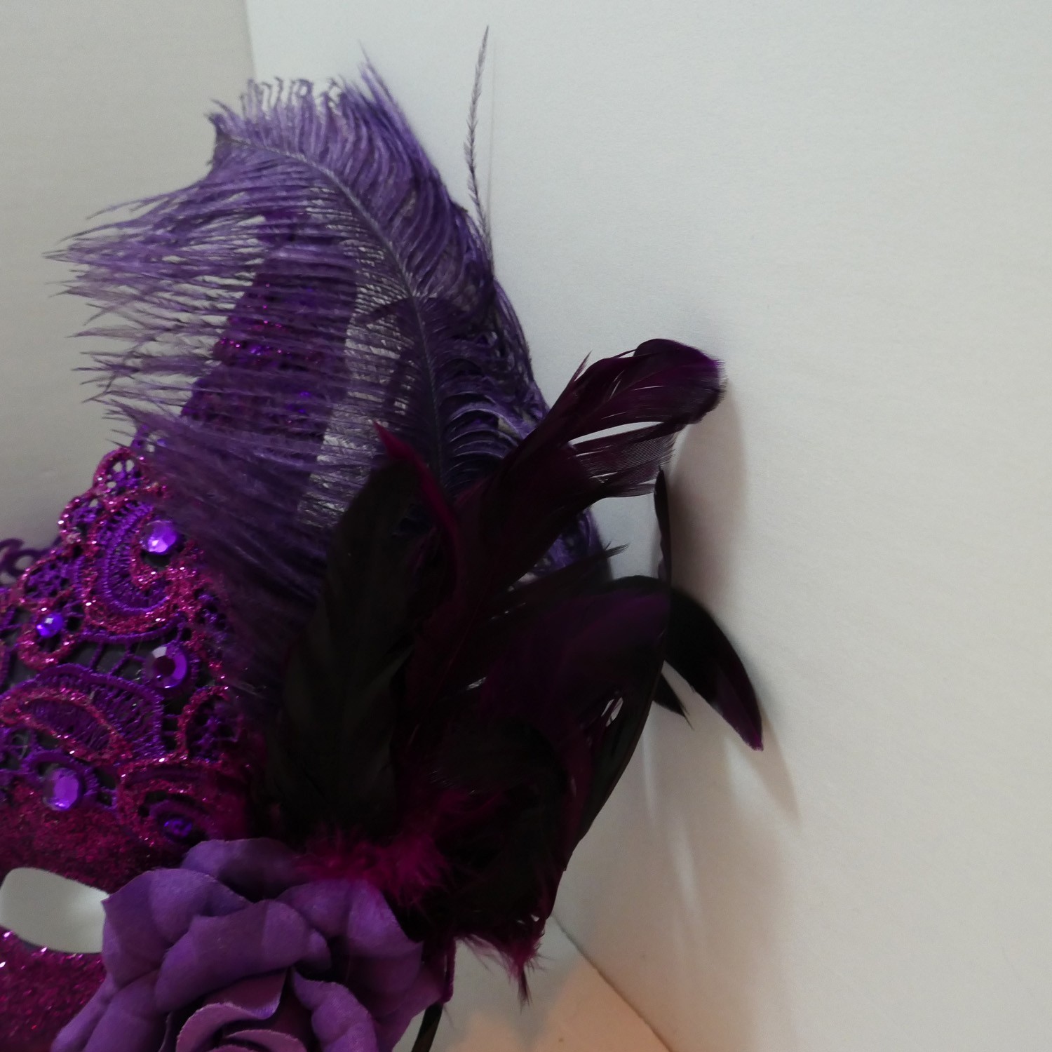 Venetian Adult Eye Mask with Feather Accents & Ribbon Ties Purple glitter rose