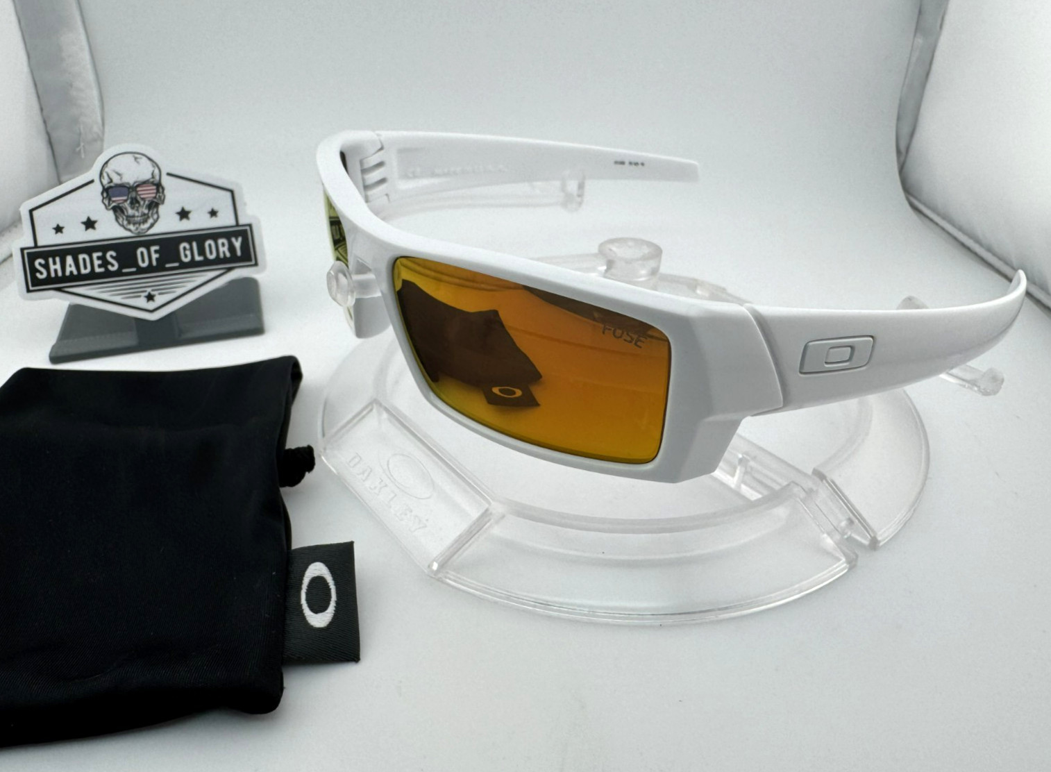 OAKLEY GASCAN S POLISHED WHITE FUSE AFTERMARKET RED RUBY SUNGLASSES 03-558 NEW