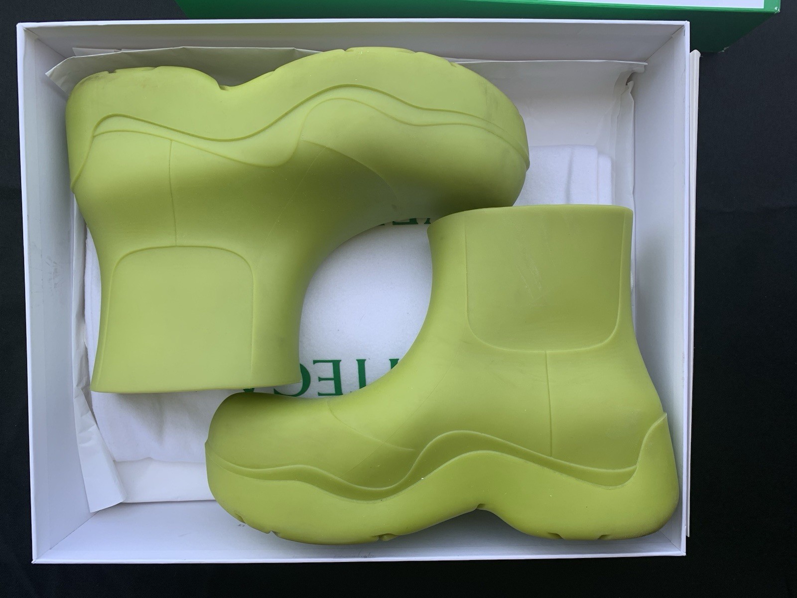 Bottega Veneta Kiwi Puddle Boots Ankle Kiwi Size 39 Made In Italy Box Included