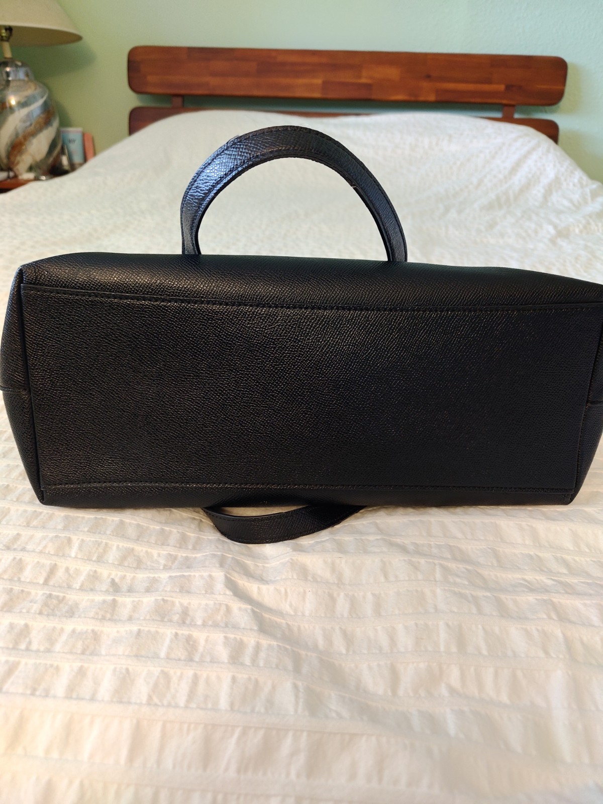 Coach Large Crossgrain Leather Tote for Women – Black (F79608)
