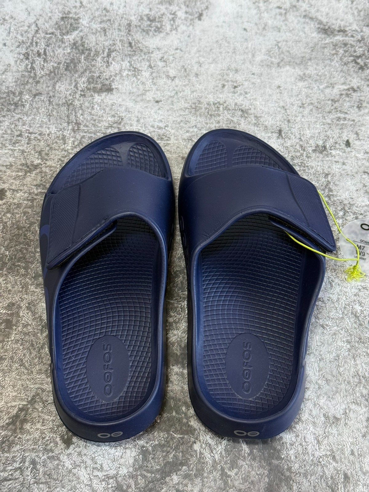 OOFOS OOahh Sport Flex Slide Navy size US M7 W9 EU40
