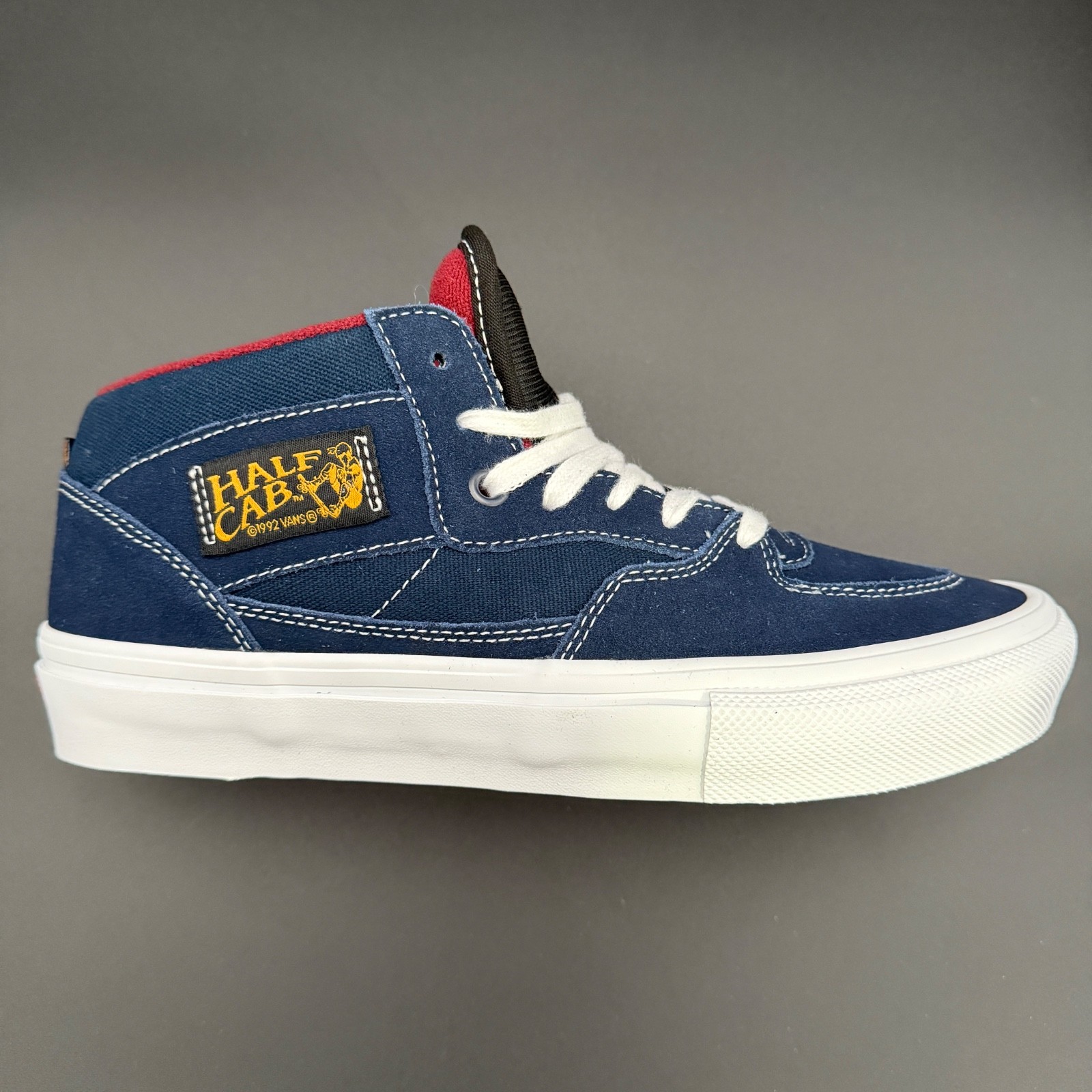 Vans Skate Half Cab Navy/Burgundy – US Size 7.5 Men VN0A2Z34YY3