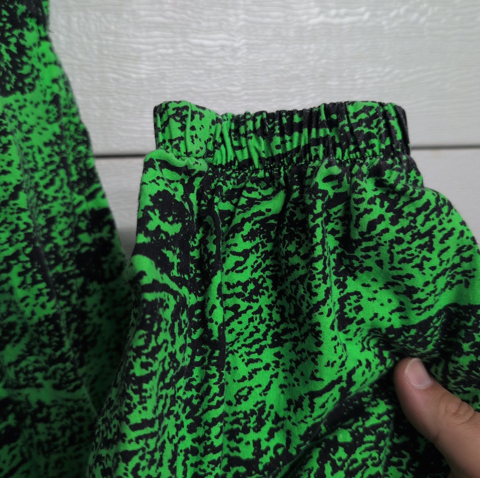 Vintage Rad Raggs Neon Green Abstract Print Hammer Pants Size L USA Made 80s 90s