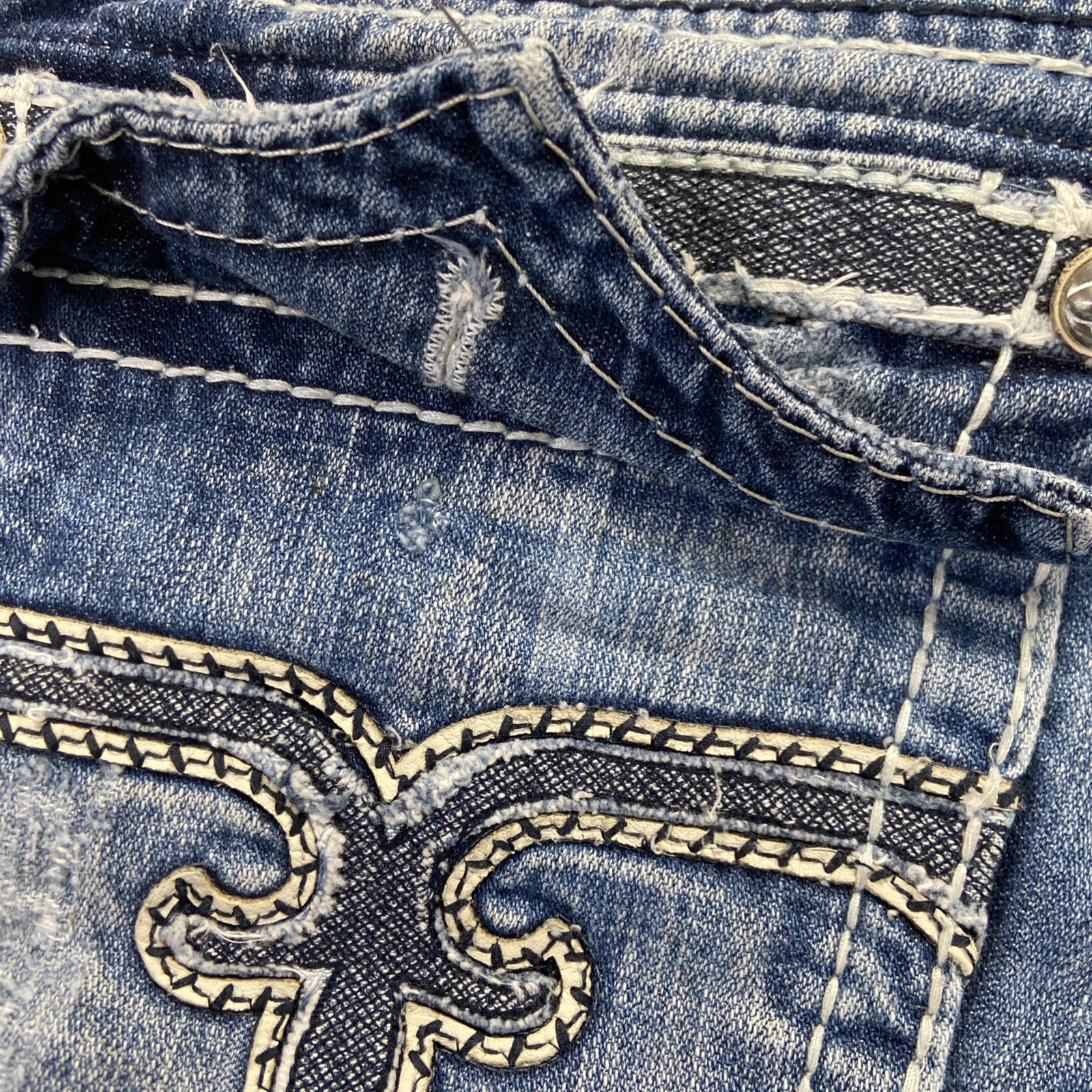 Rock Revival Jeans Men’s 30 x 29 En Medium Wash Buckle Denim Bootcut