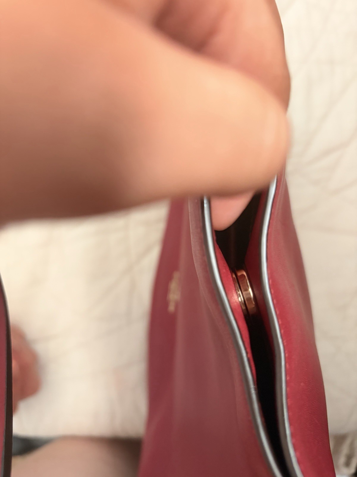 Coach Burgundy Hobo Shoulder Bag Gold Hardware Zip/Snap