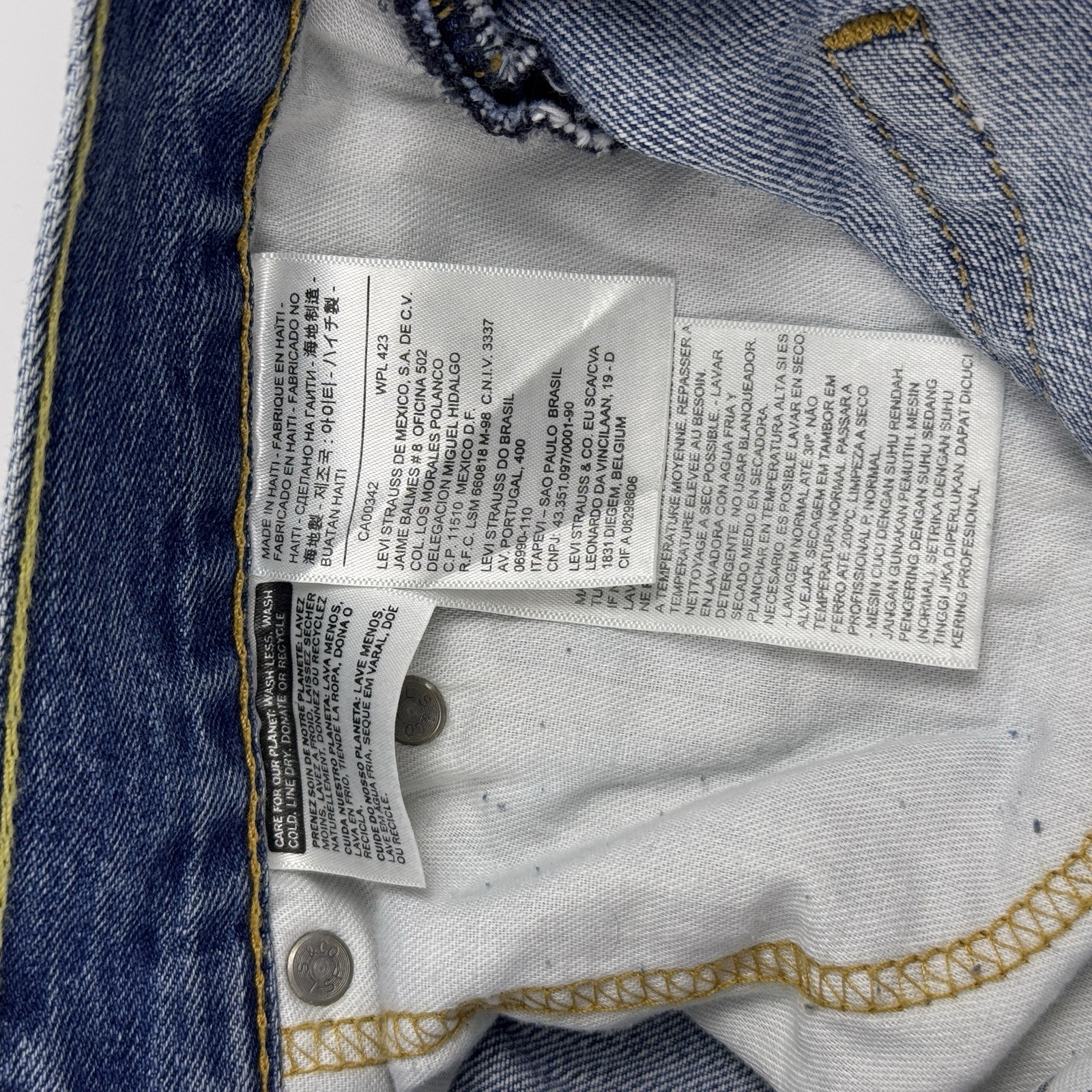 Levi’s 559 NWT Men’s Relaxed Straight Leg Stretch Denim Jeans 34X30 Medium Wash