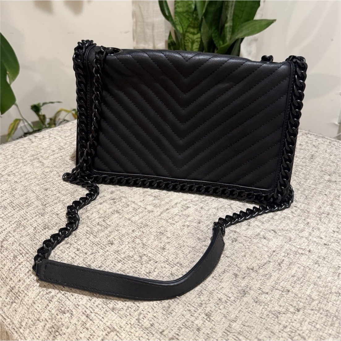 Women’s Black Quilted Chevron Shoulder Bag with Chain Strap, Medium