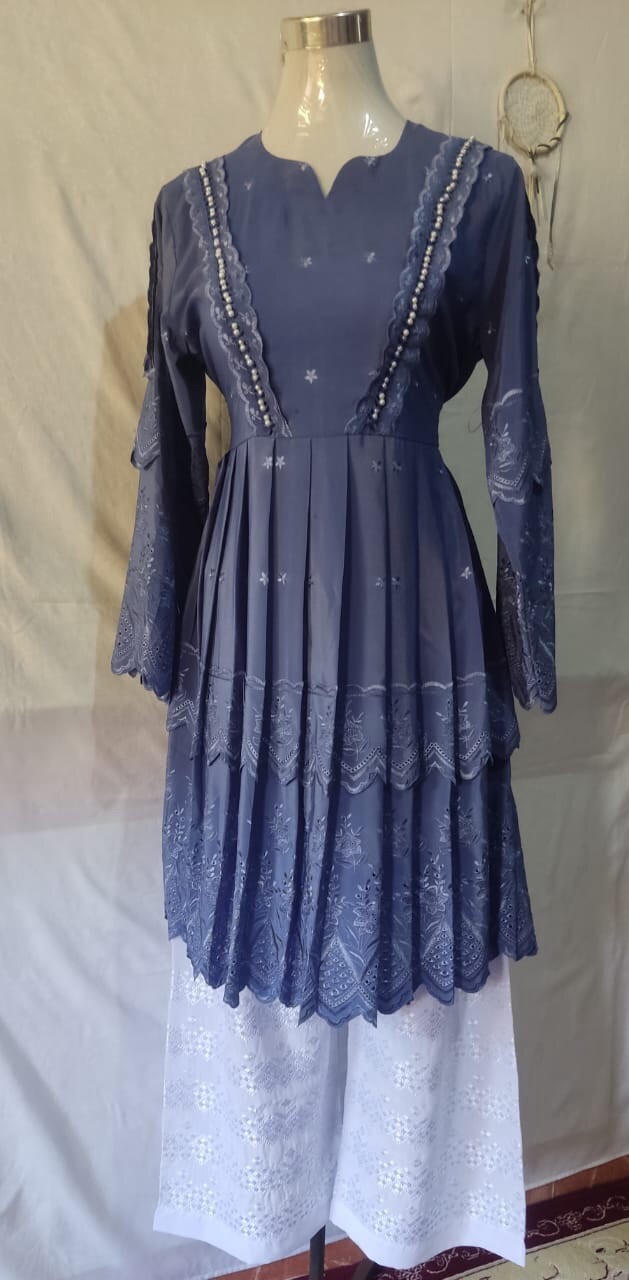 afghan TWO DAMANA clothes for women with deference colors.