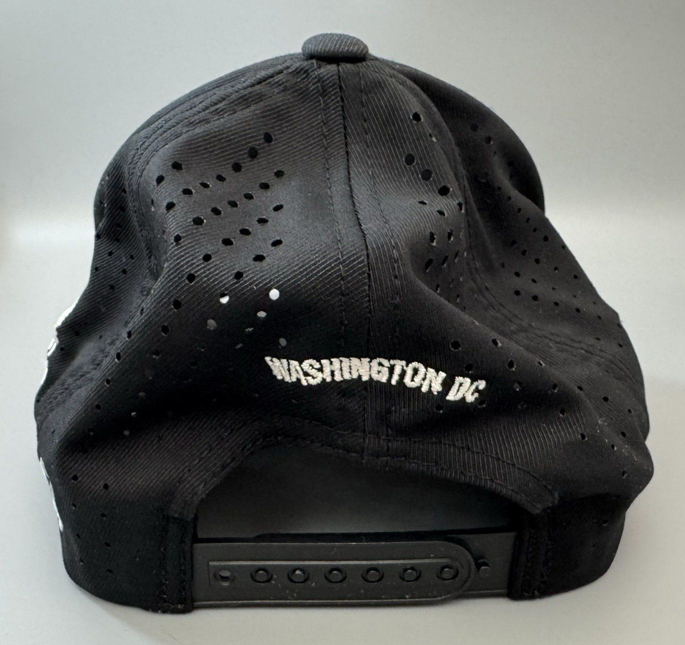 CA 110 FlexFit Tech Hat FAST LANE DRIVE Washington DC Black/White Capamerica NEW