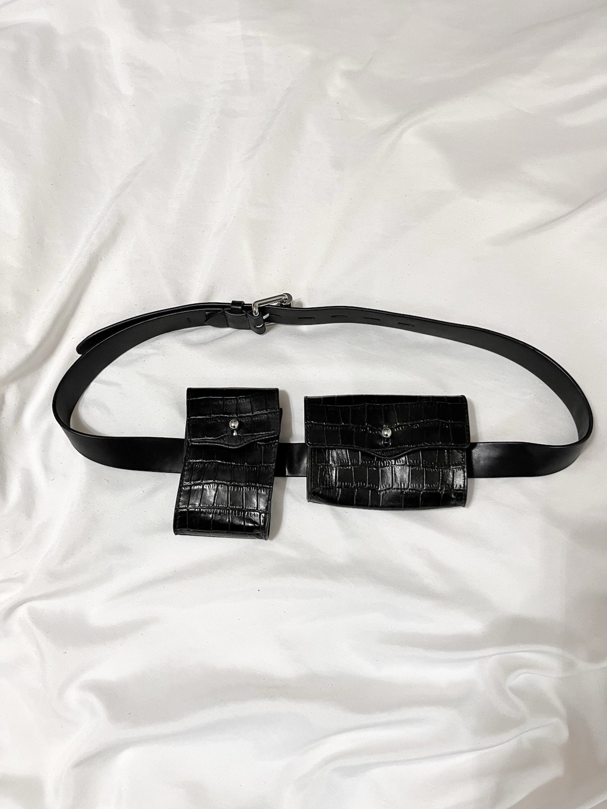 REBECCA MINKOFF | LEATHER CROCODILE EMBOSSED FANNY BELT BAG IN BLACK SMALL/MED