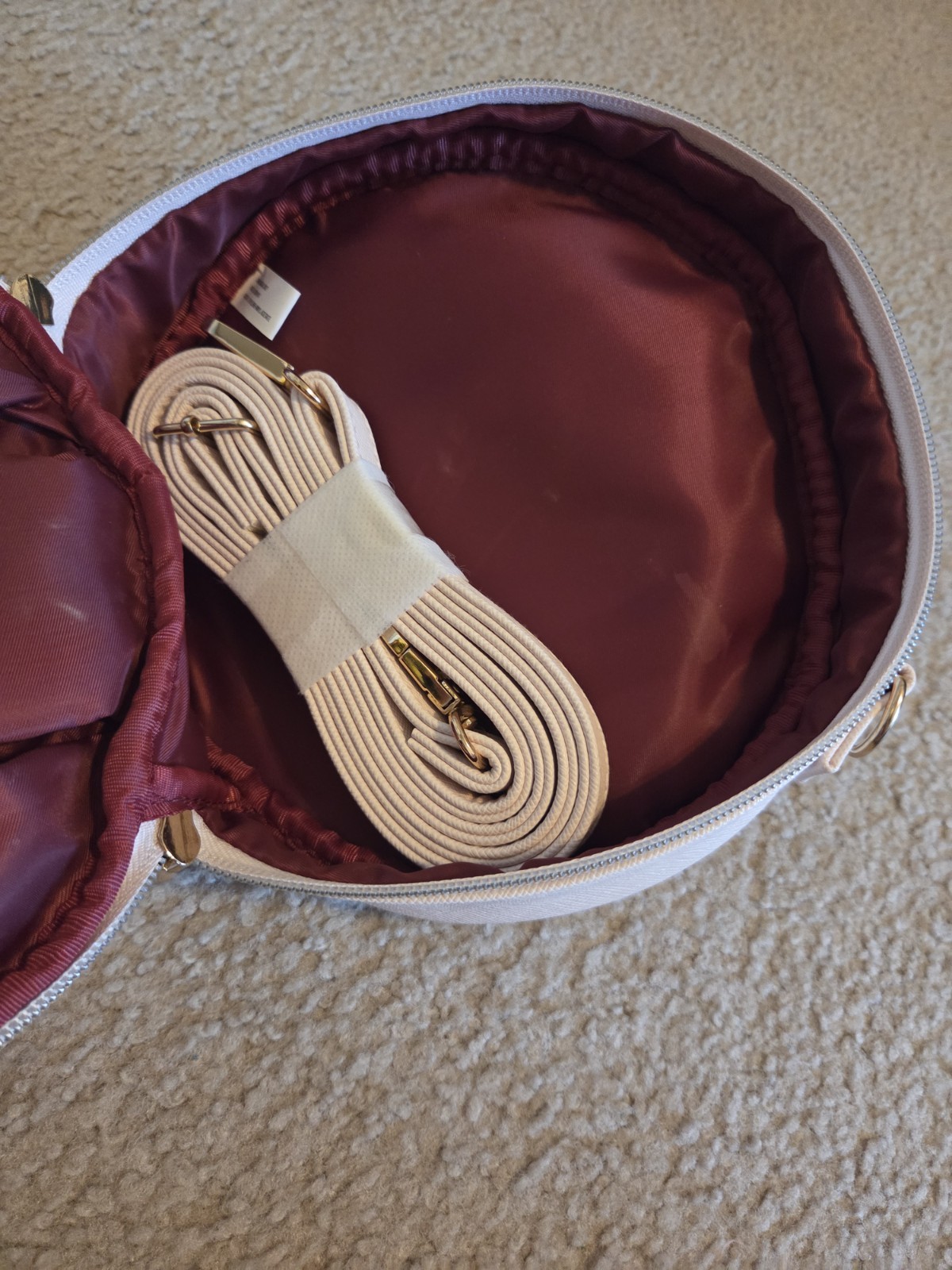 MISSING MIRROR GENTLY USED DISCONTINUED RARE BEAUTY CROSSBODY MAKEUP BAG VEGAN