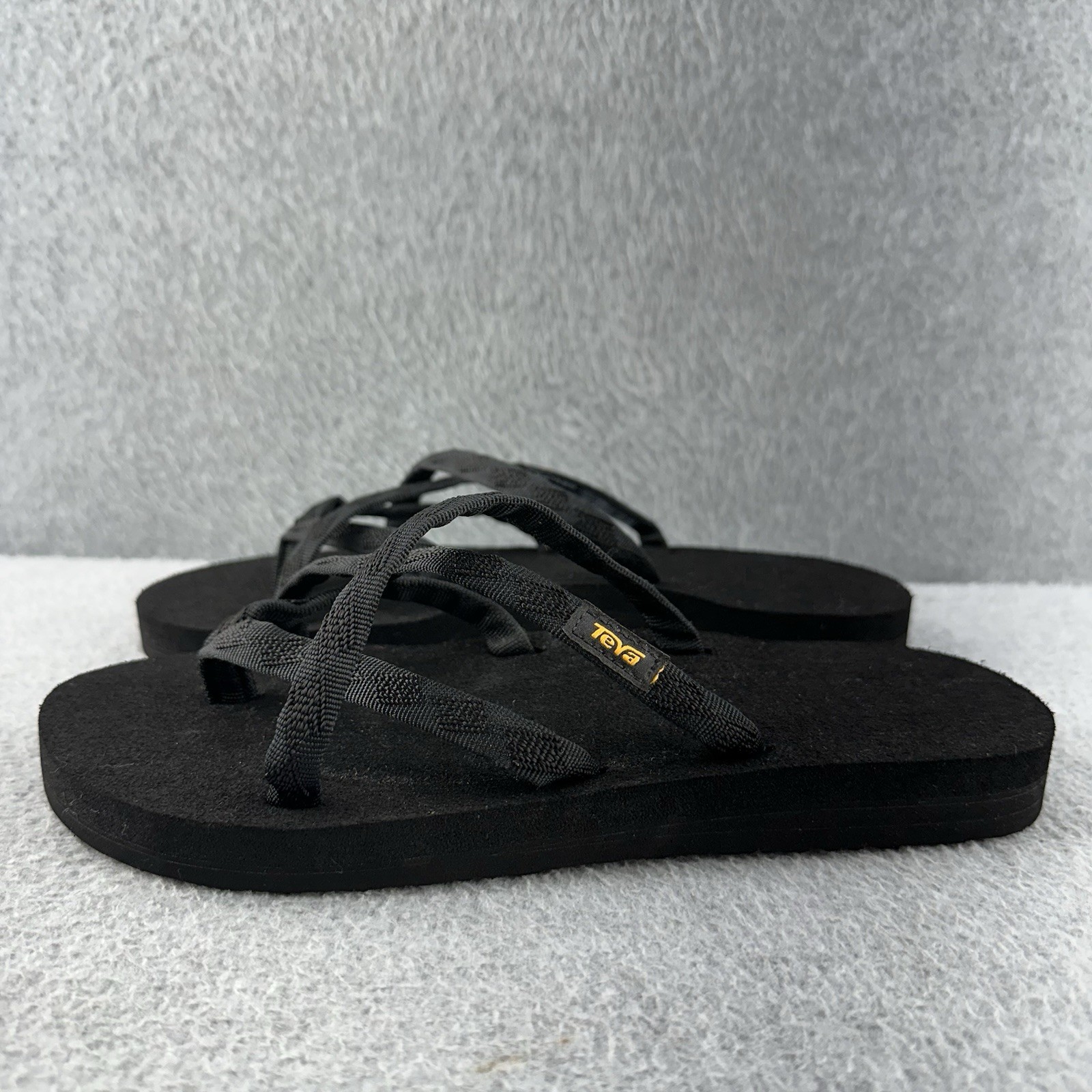 Teva Olowahu Flip Flop Sandals Women’s Size 8 Black Strappy Mush Footbed Slip On