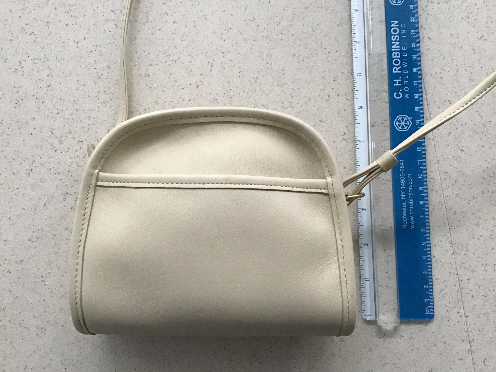 Rare VTG Coach 9017 Cream Leather Abbie Crossbody Shoulder Bag