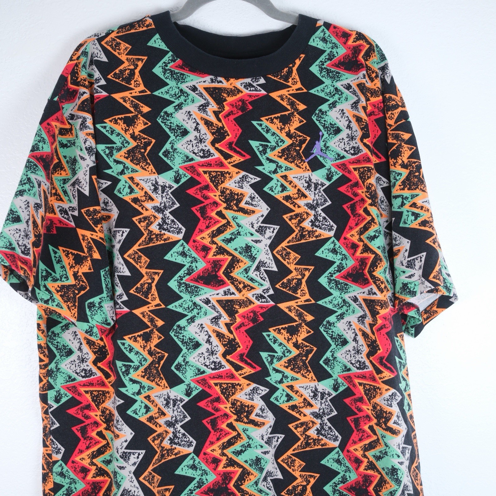 Nike Air Jordan Shirt Mens XL Retro 7 Hare All Over Print Geometric VII Multi