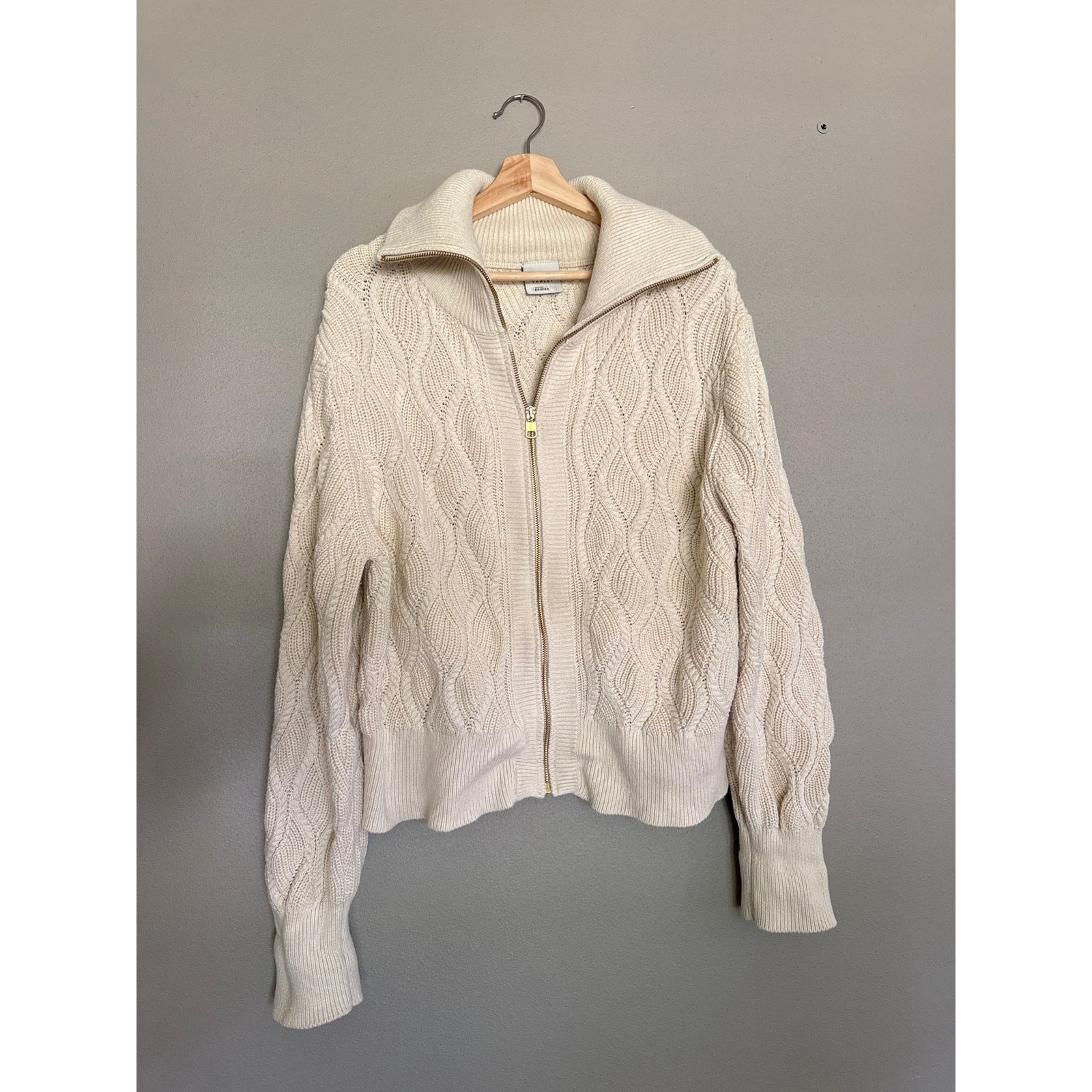 VARLEY Lando Full Zip Knit in Birch Cream Size Large