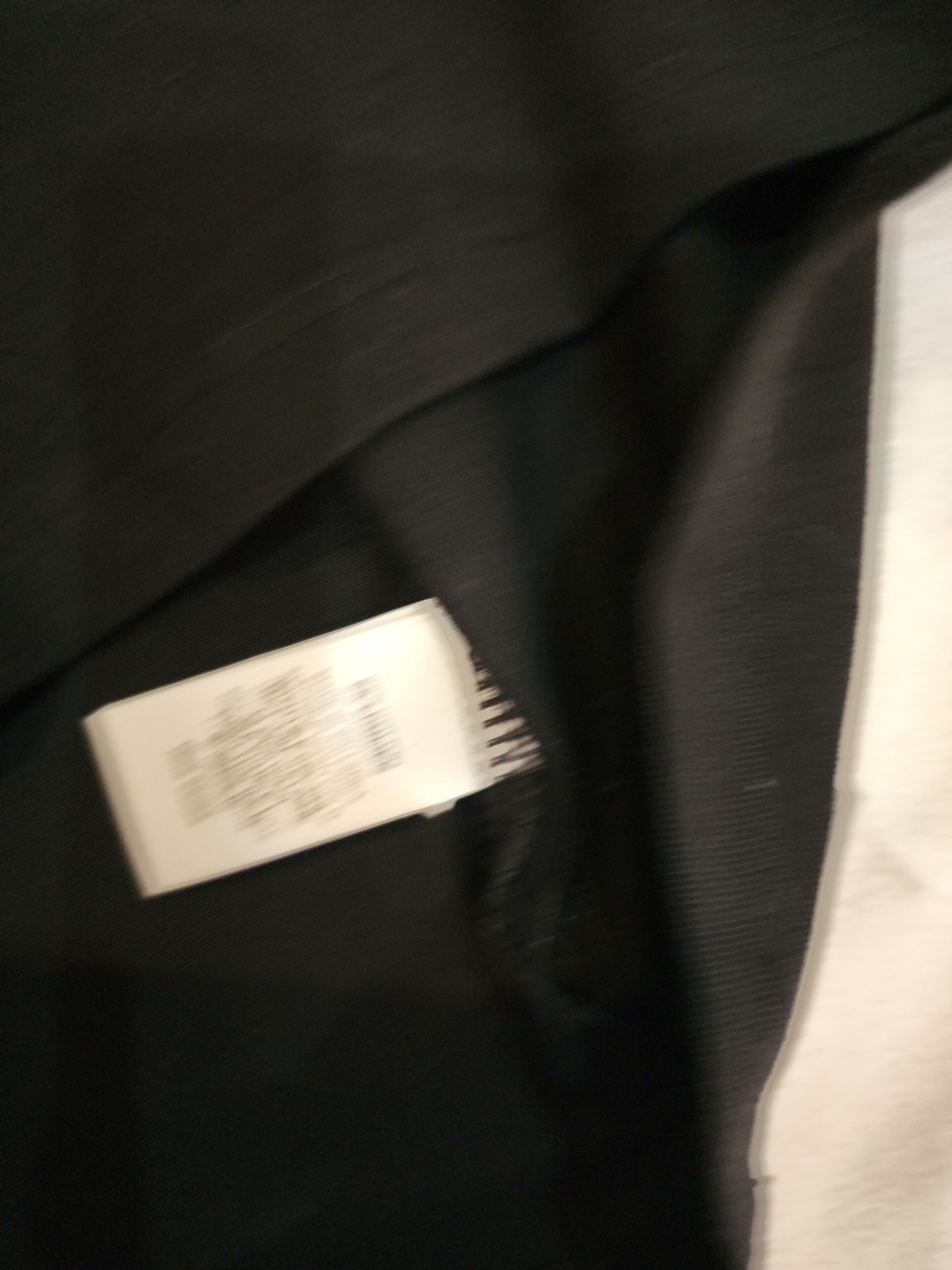 Express one Eleven Black M Siri Lanka RN 55285 95% Cotton 5% Spandex Cuello Boat