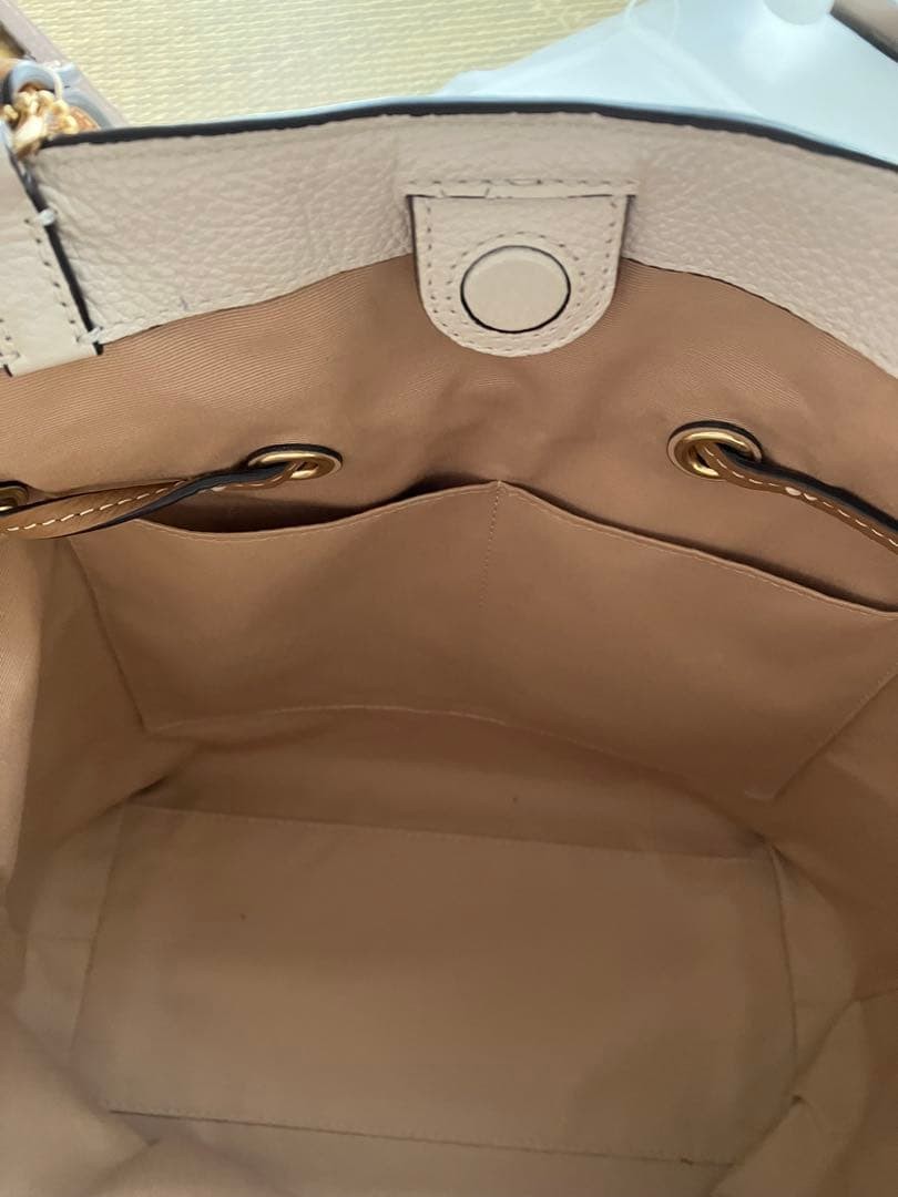 COACH Andy Tote Bag Leather Beige Ivory Carriage Logo 12a