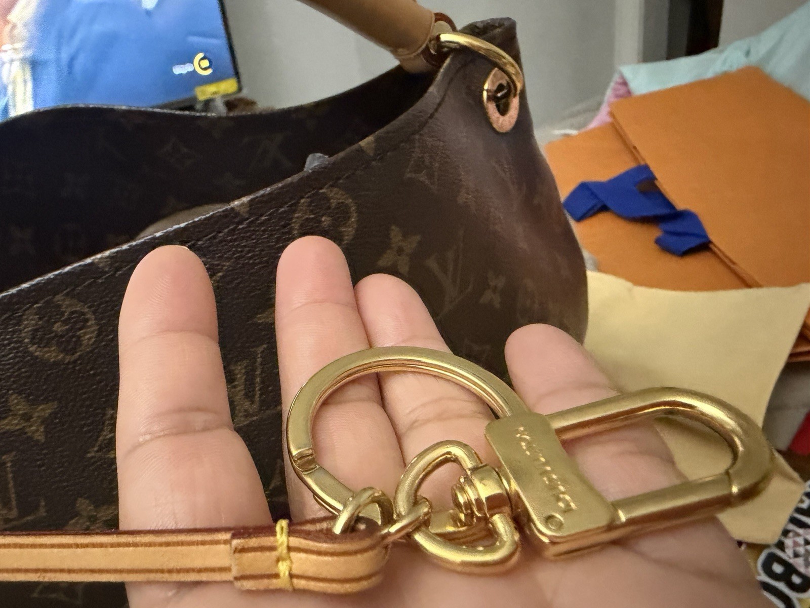Louis Vuitton Artsy Monogram Top Handle Bag Brown Beige Gold Hardware