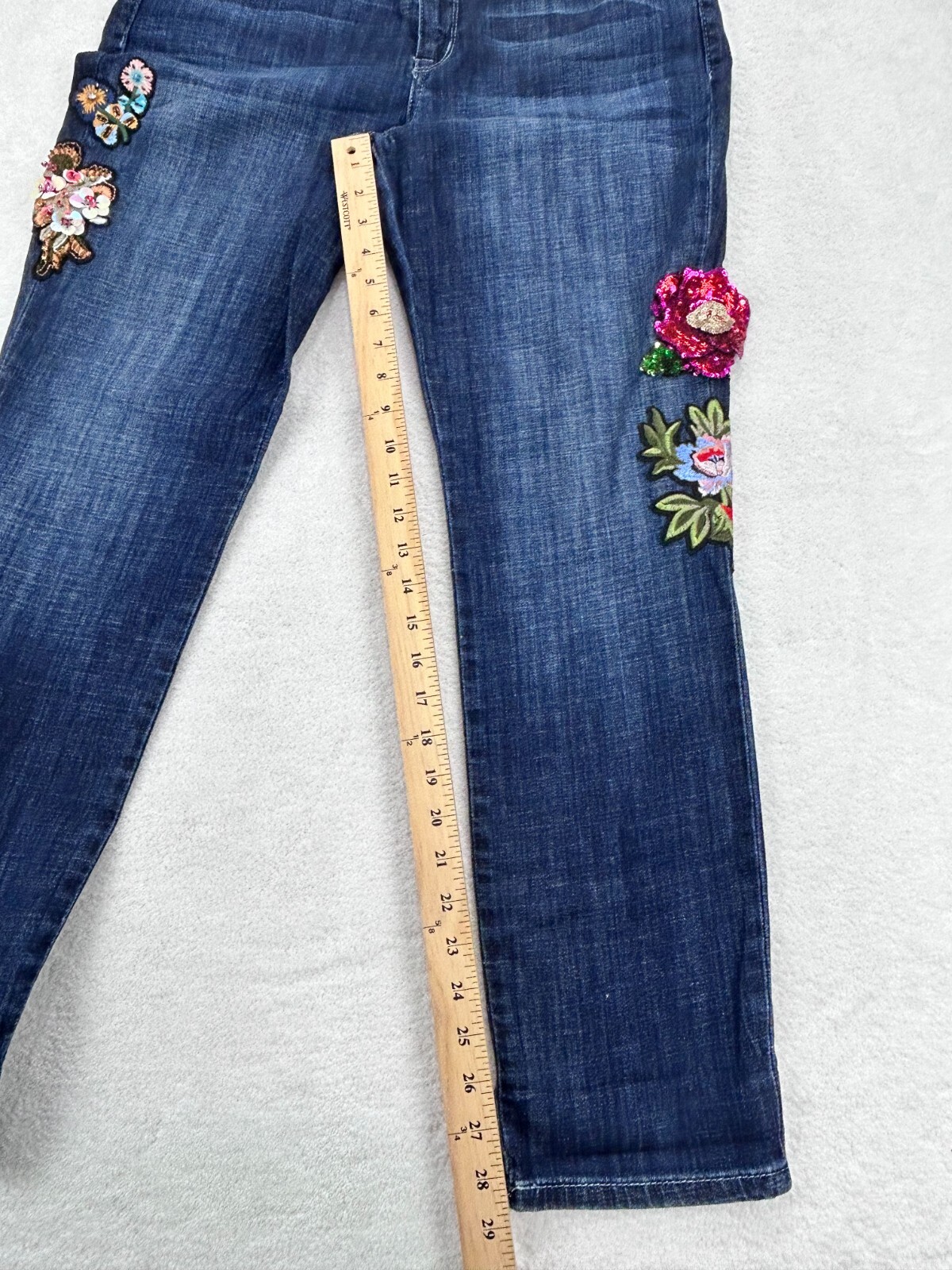 Laurie Felt Classic Boyfriend Jeans Women 10 Floral W/Vital Stretch