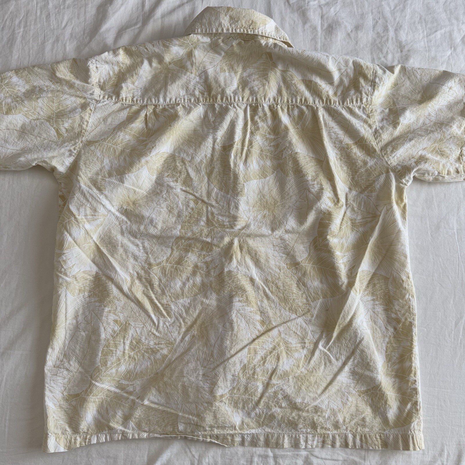 Rare Maui Trading Co Button Up Hawaiian Shirt Men’s M Yellow