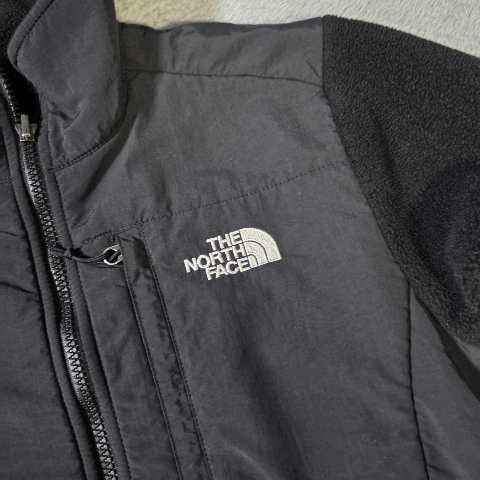 The North Face Womens Small Denali Fleece Jacket Black Polartec Full Zip Overlay