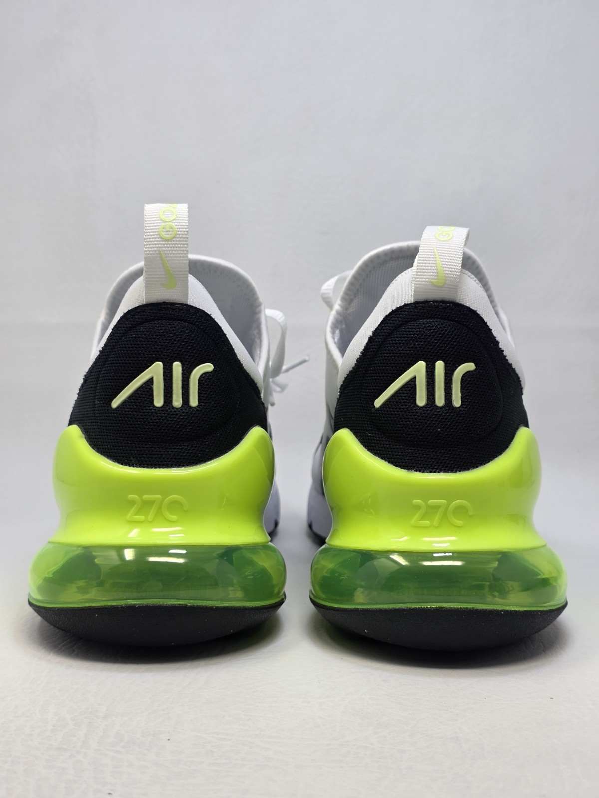 Nike Air Max 270 Golf Sneakers White Black Volt CK6483-105 Mens Size 10.5 New