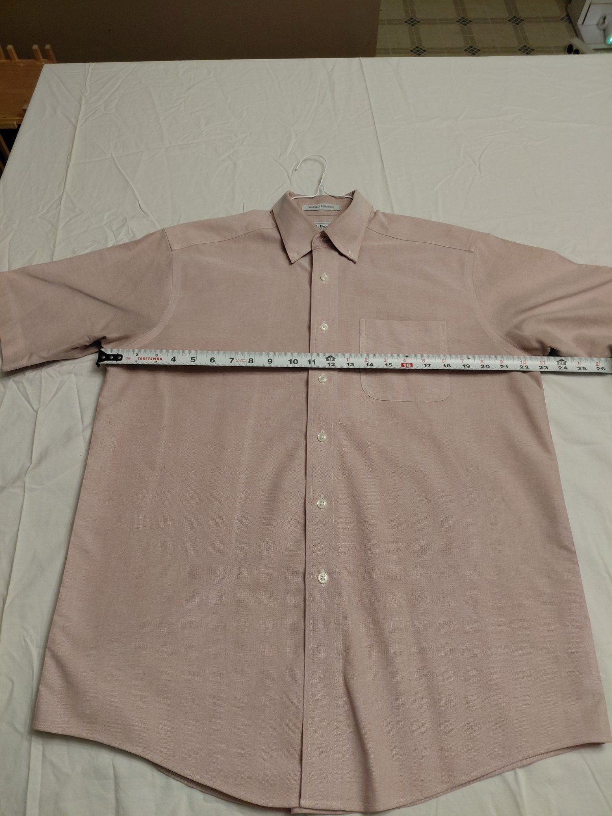 LL Bean Mens L Pink Wrik- Rest. 100% Pure Cotton Oxford Bicep-Sleeve Button Down