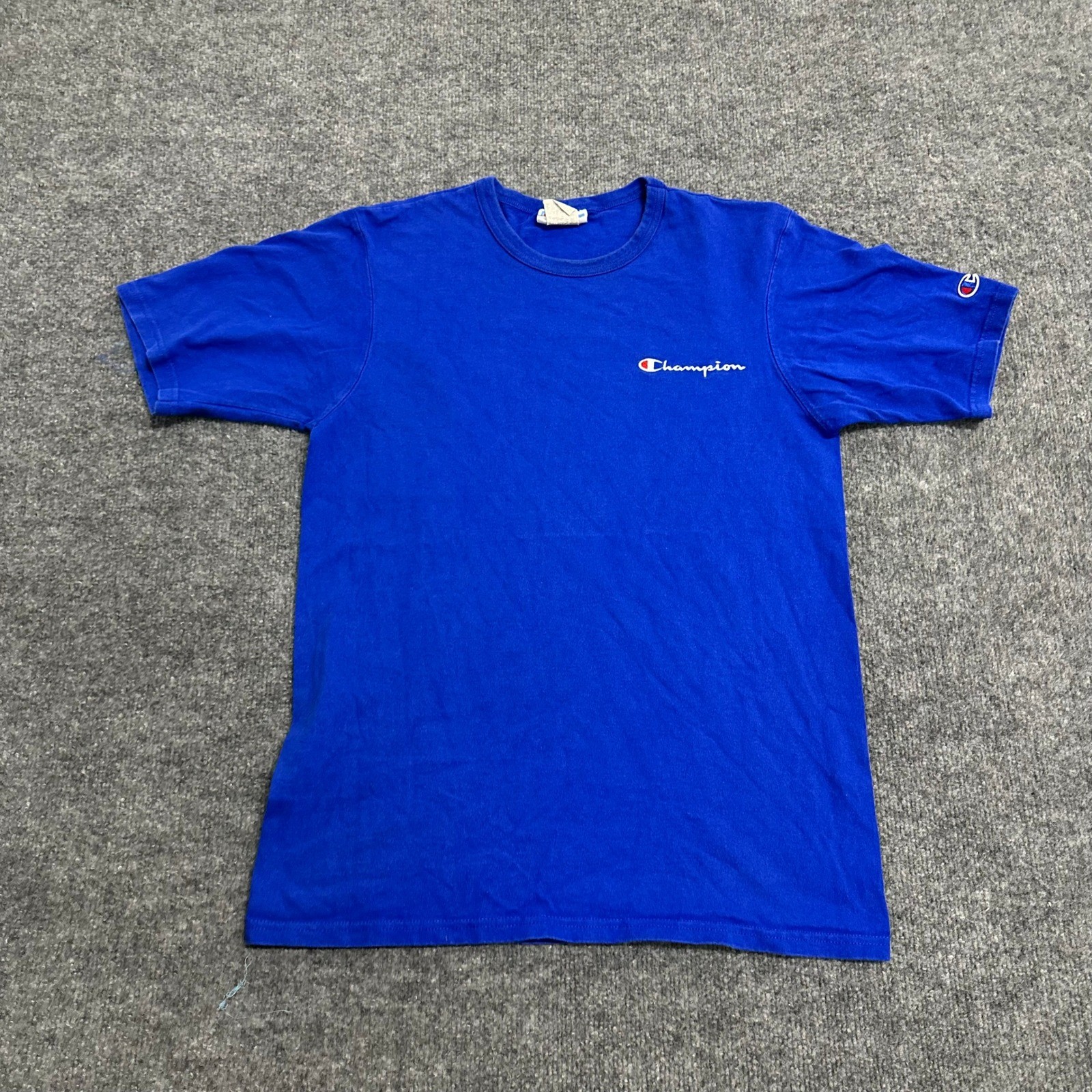 Champion T-Shirt Mens Size Medium Blue Embroidered Logo Crew Neck Athletic GT19