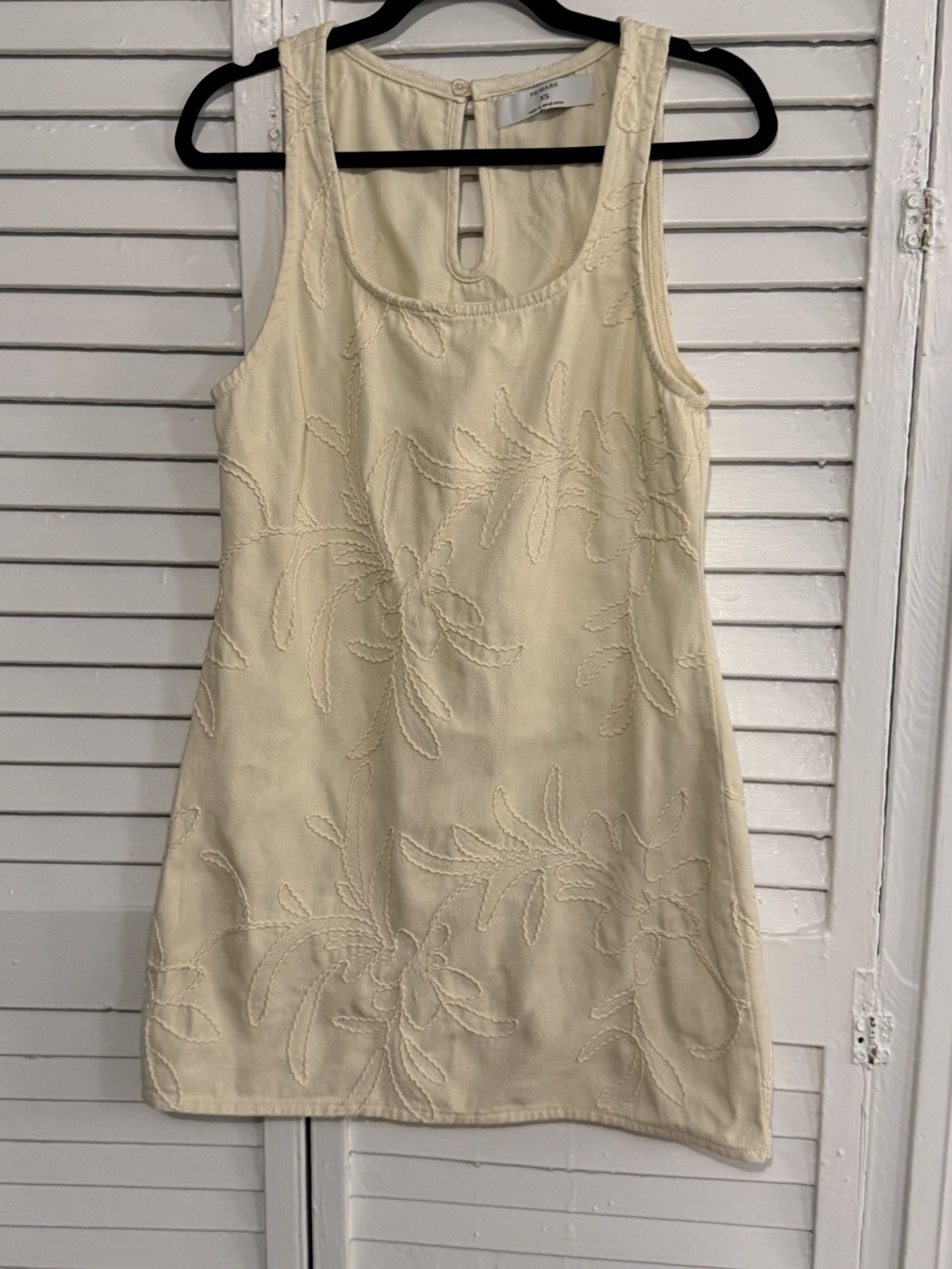 Primark S Beige Floral Embroidered Scoop Neck Sleeveless Tank Top
