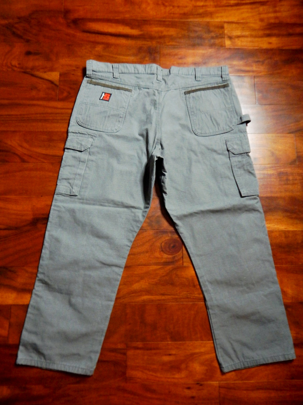 Wrangler Riggs Men’s Workwear Carpenter Olive Green Pants Size W42/L30